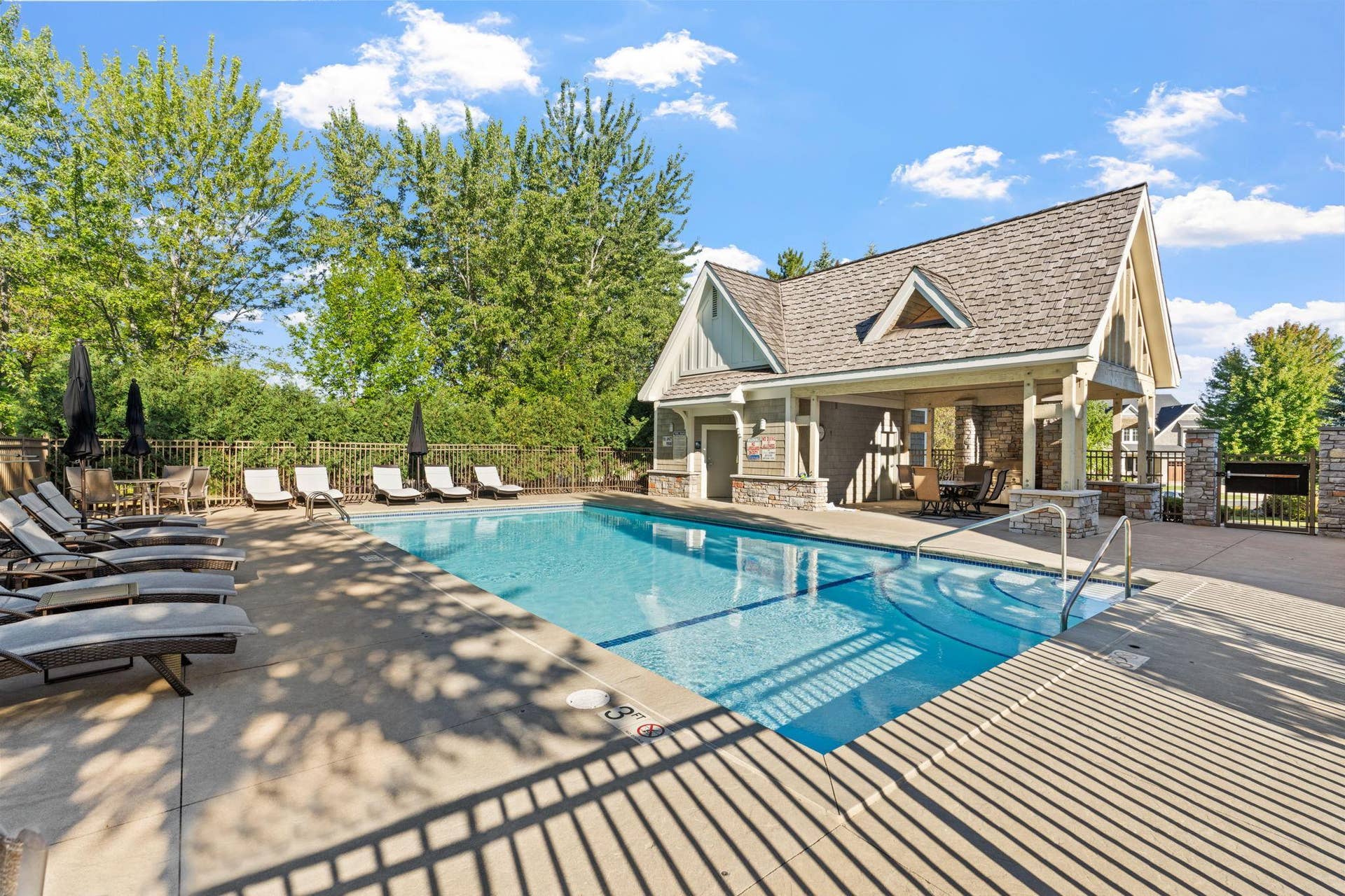 17276 62nd Avenue N, Maple Grove, MN 55311 16-web-or-mls-17276 62nd Ave N-16.jpg