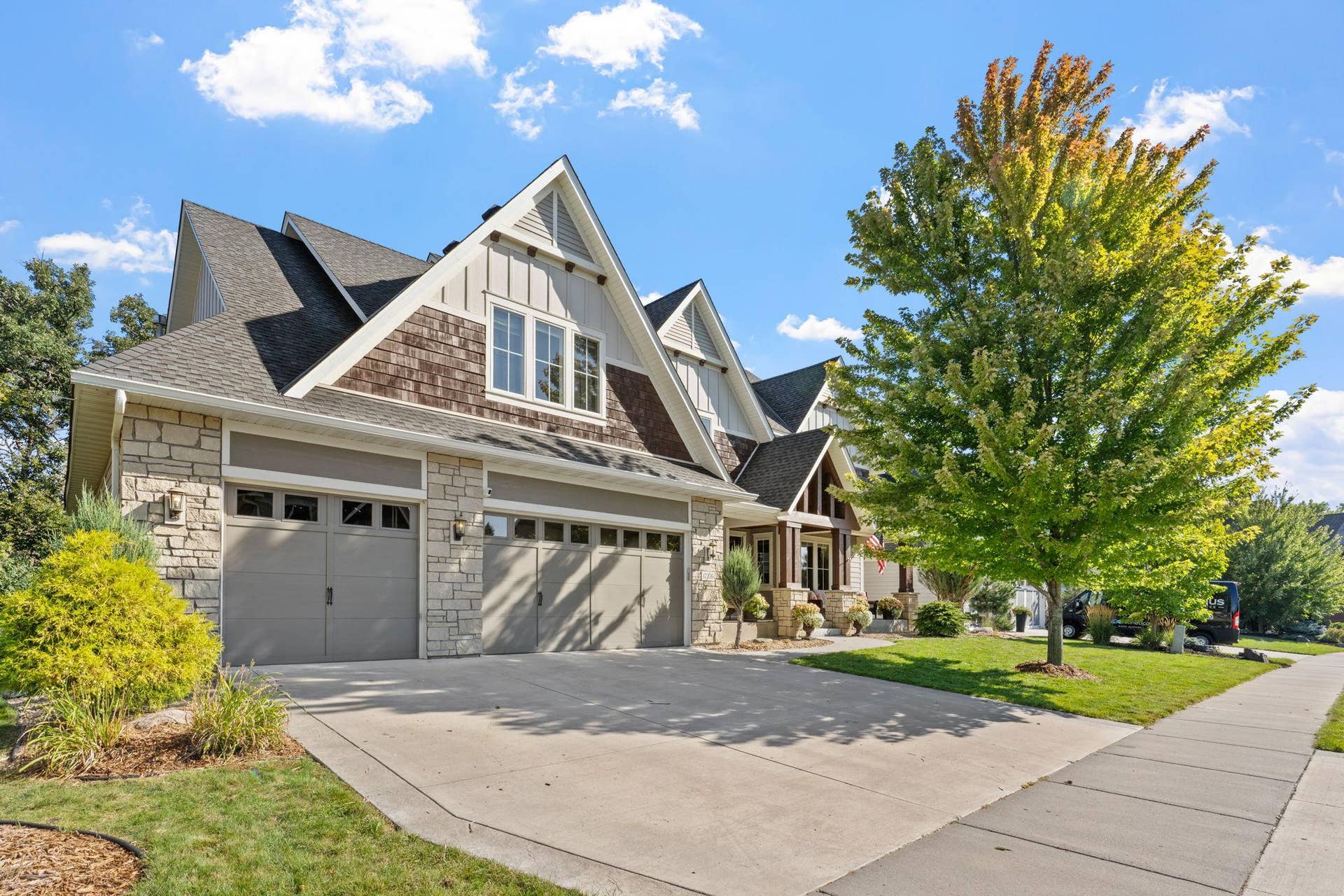 17276 62nd Avenue N, Maple Grove, MN 55311 3-web-or-mls-17276 62nd Ave N-3.jpg