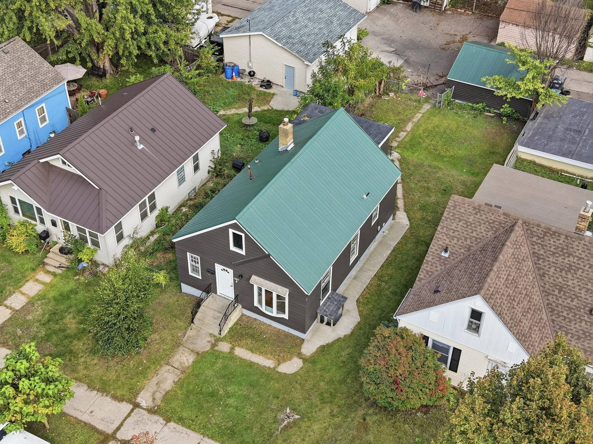 3746 Russell Avenue N, 12, Minneapolis, MN 55412 69-web-or-mls-3746_Russell_Avenue_North_Minneapolis_054.jpg