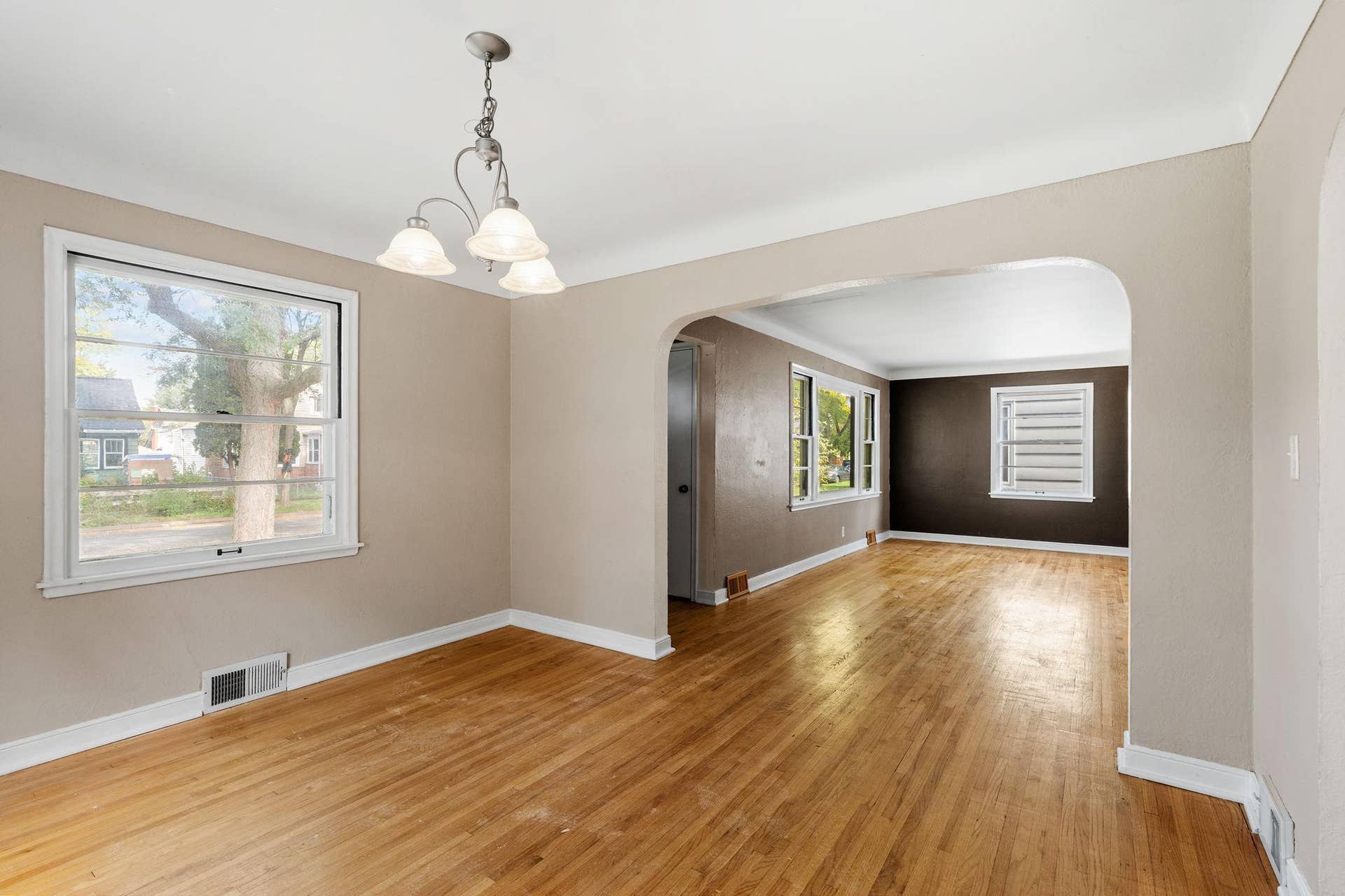 906 Sherwood Avenue, 98, Saint Paul, MN 55106 906 Sherwood Avenue, 98, Saint Paul, MN 55106