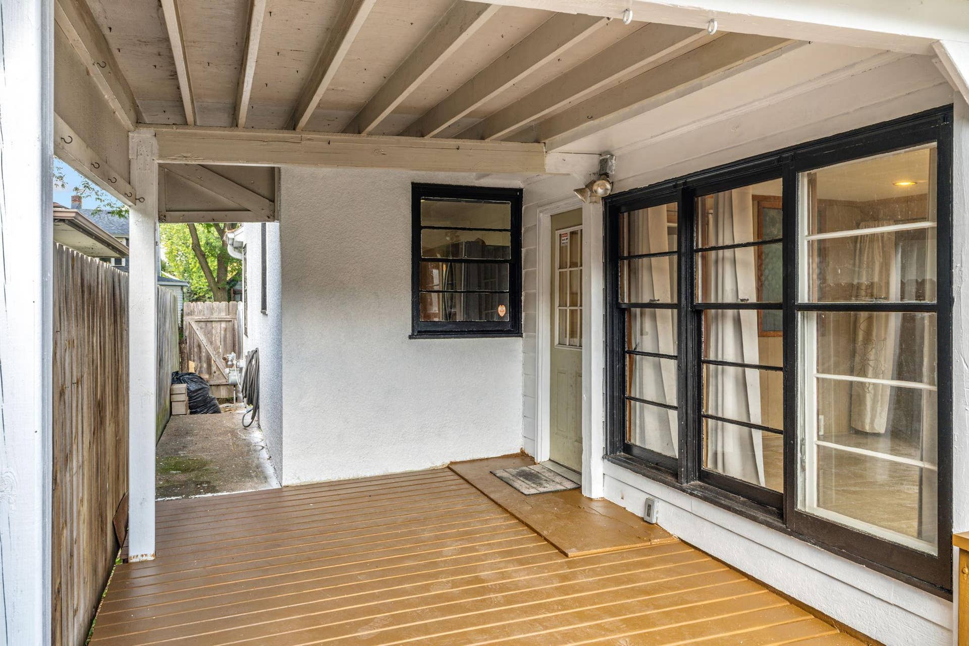 906 Sherwood Avenue, 98, Saint Paul, MN 55106 Sunroom Walks-Out to a Covered Deck