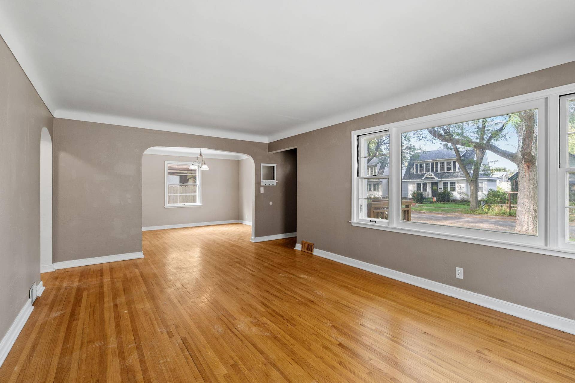 906 Sherwood Avenue, 98, Saint Paul, MN 55106 906 Sherwood Avenue, 98, Saint Paul, MN 55106