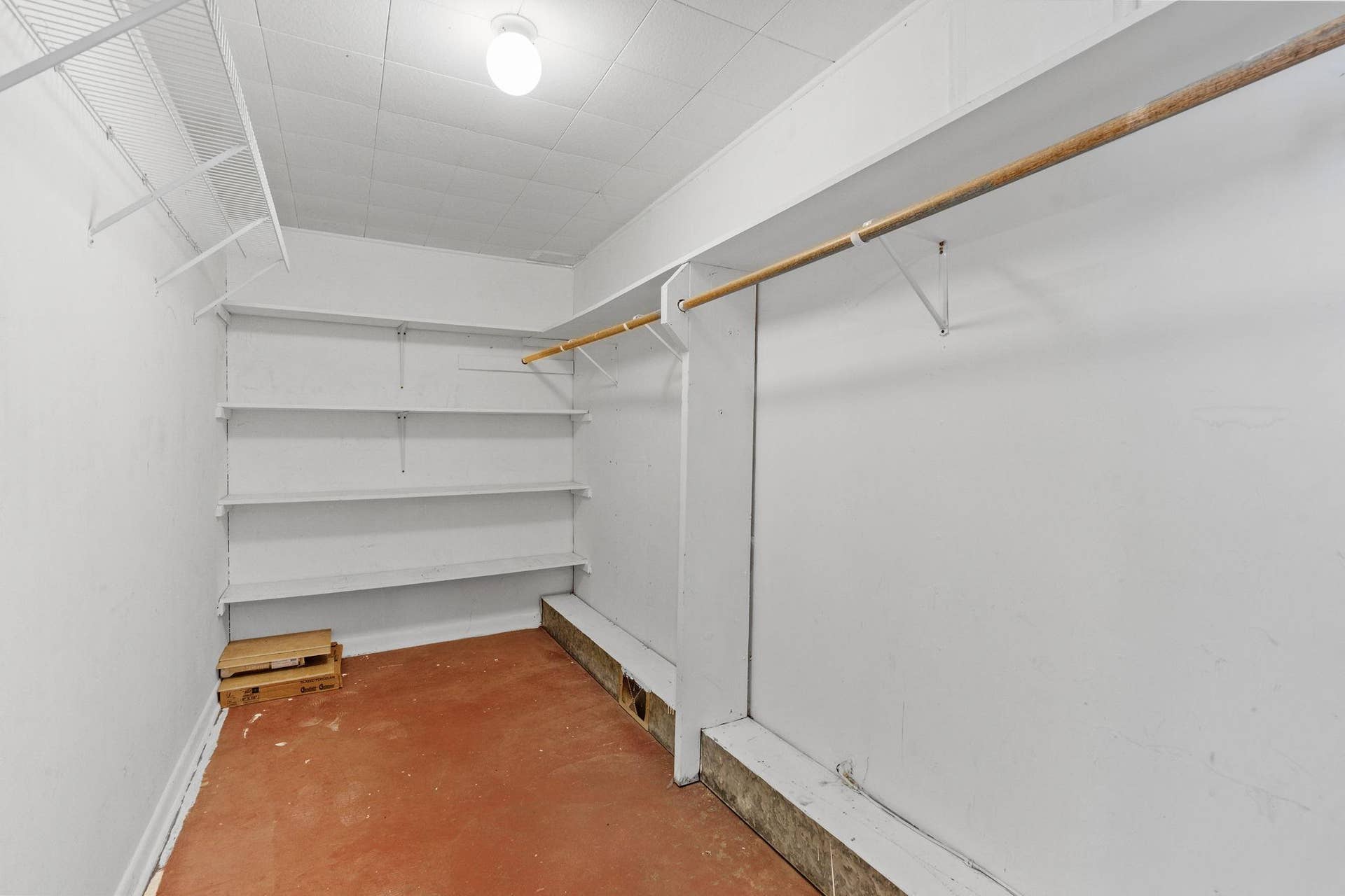 906 Sherwood Avenue, 98, Saint Paul, MN 55106 Main LevelBedroom Walk-In Closet
