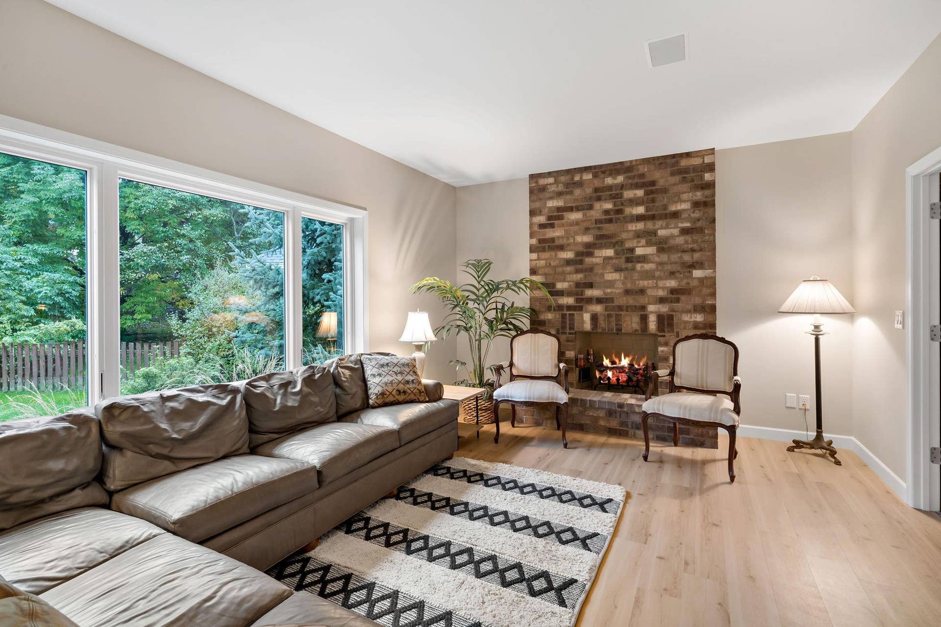 3402 Fairfax Lane, Woodbury, MN 55129 Family Room