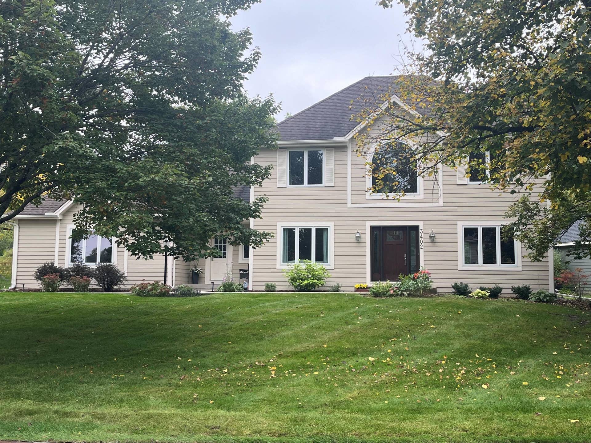 3402 Fairfax Lane, Woodbury, MN 55129 Front Exterior.jpg