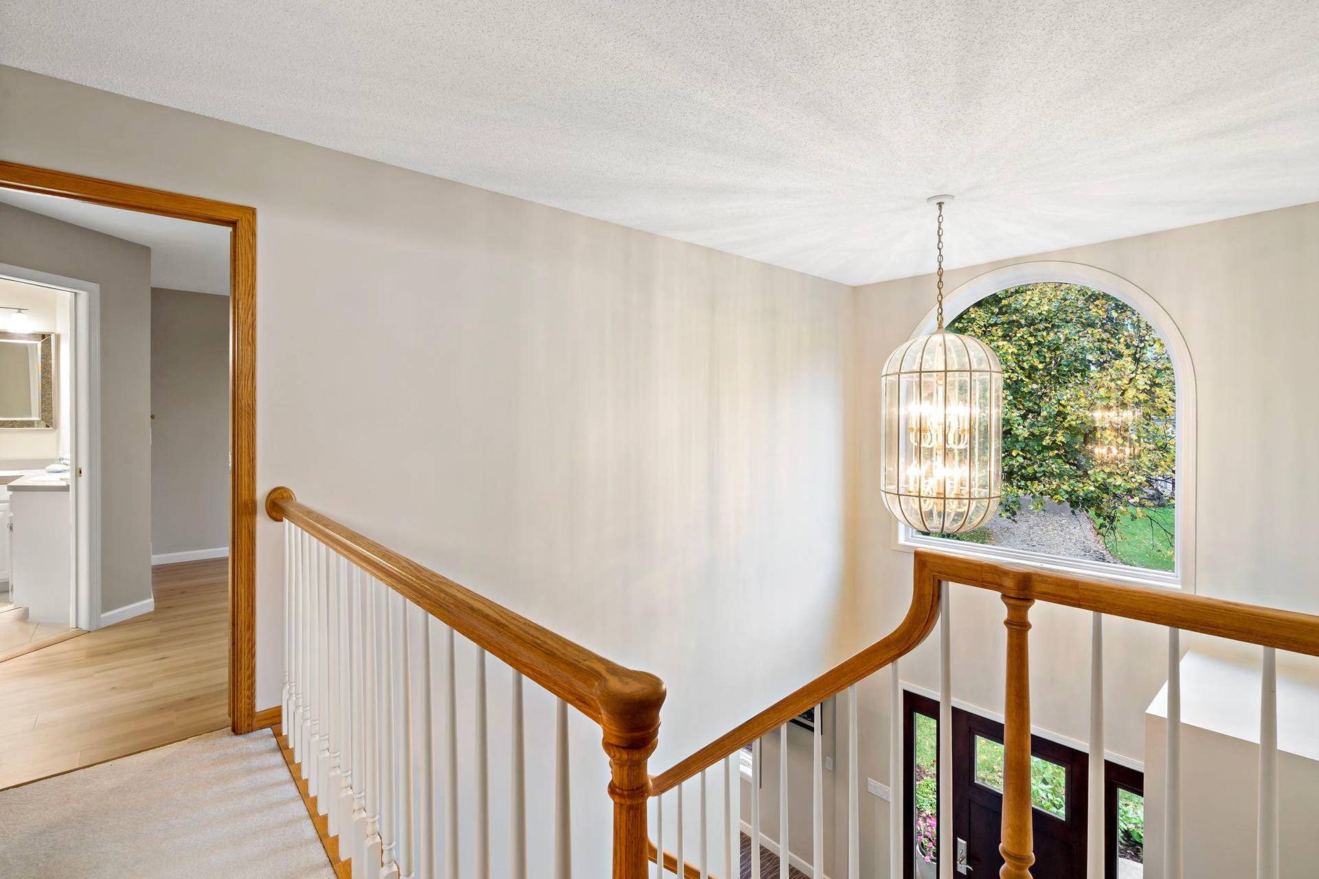 3402 Fairfax Lane, Woodbury, MN 55129 View of Primary Bedroom Entrance from 2nd Floor Hallway