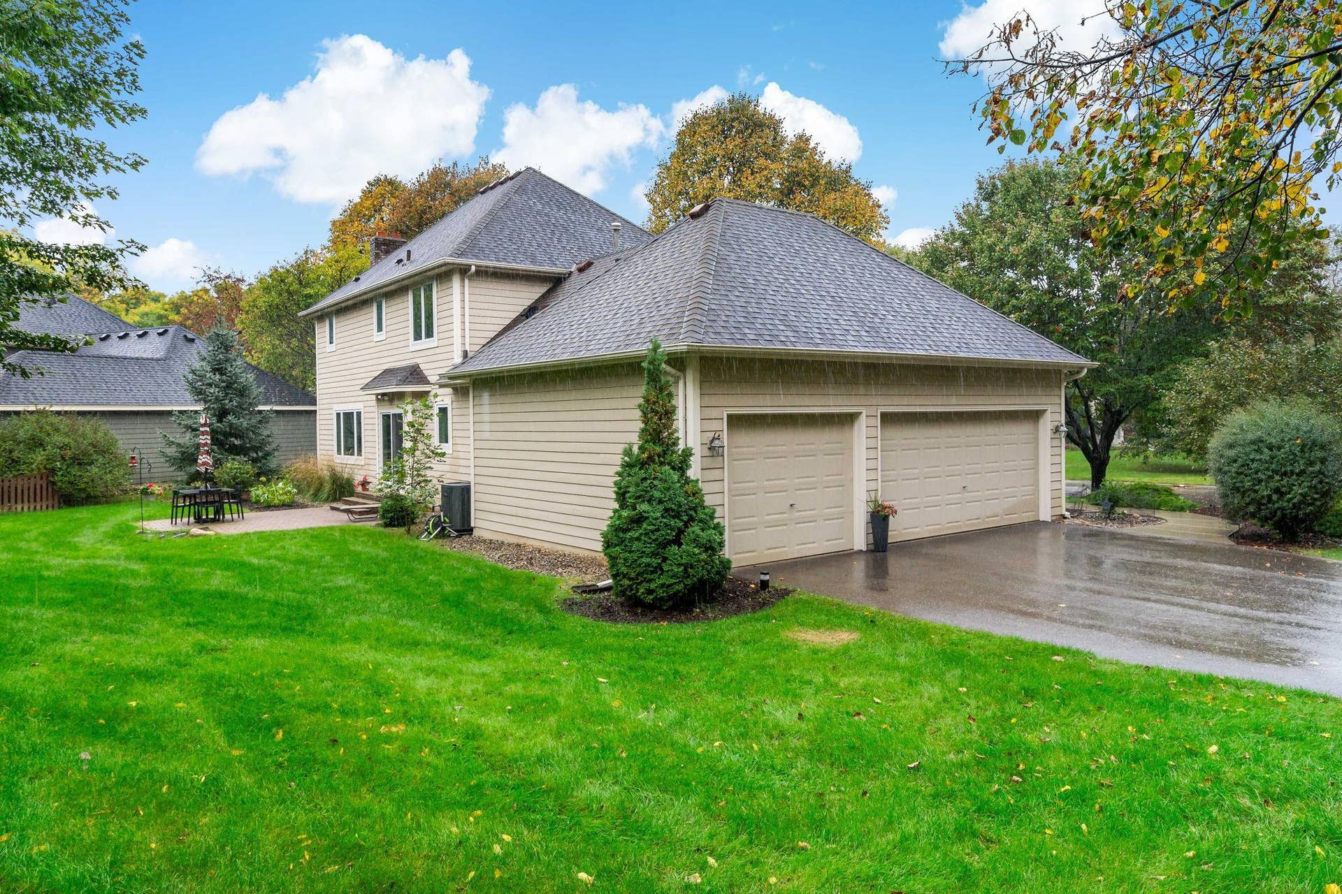 3402 Fairfax Lane, Woodbury, MN 55129 Exterior Rear Corner