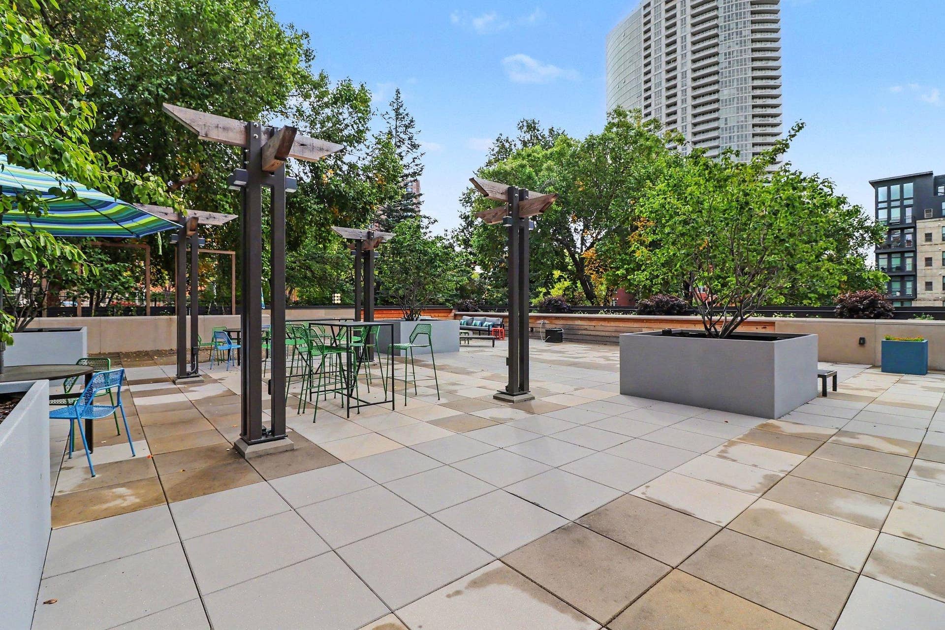 210 W Grant Street, #615, 45, Minneapolis, MN 55403 210 W Grant Street, #615, 45, Minneapolis, MN 55403