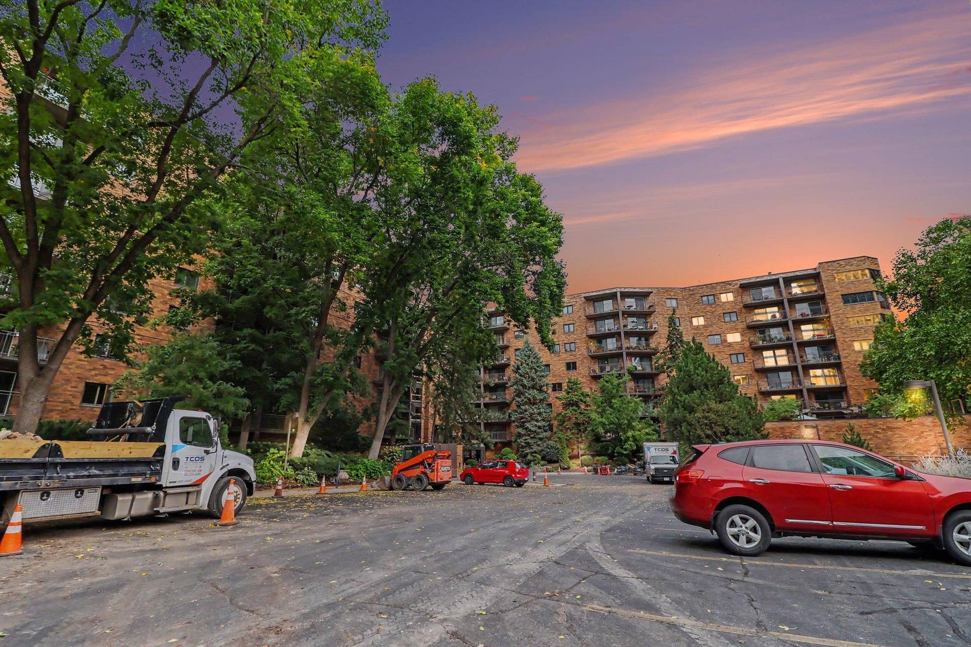 210 W Grant Street, #615, 45, Minneapolis, MN 55403 210 W Grant Street, #615, 45, Minneapolis, MN 55403
