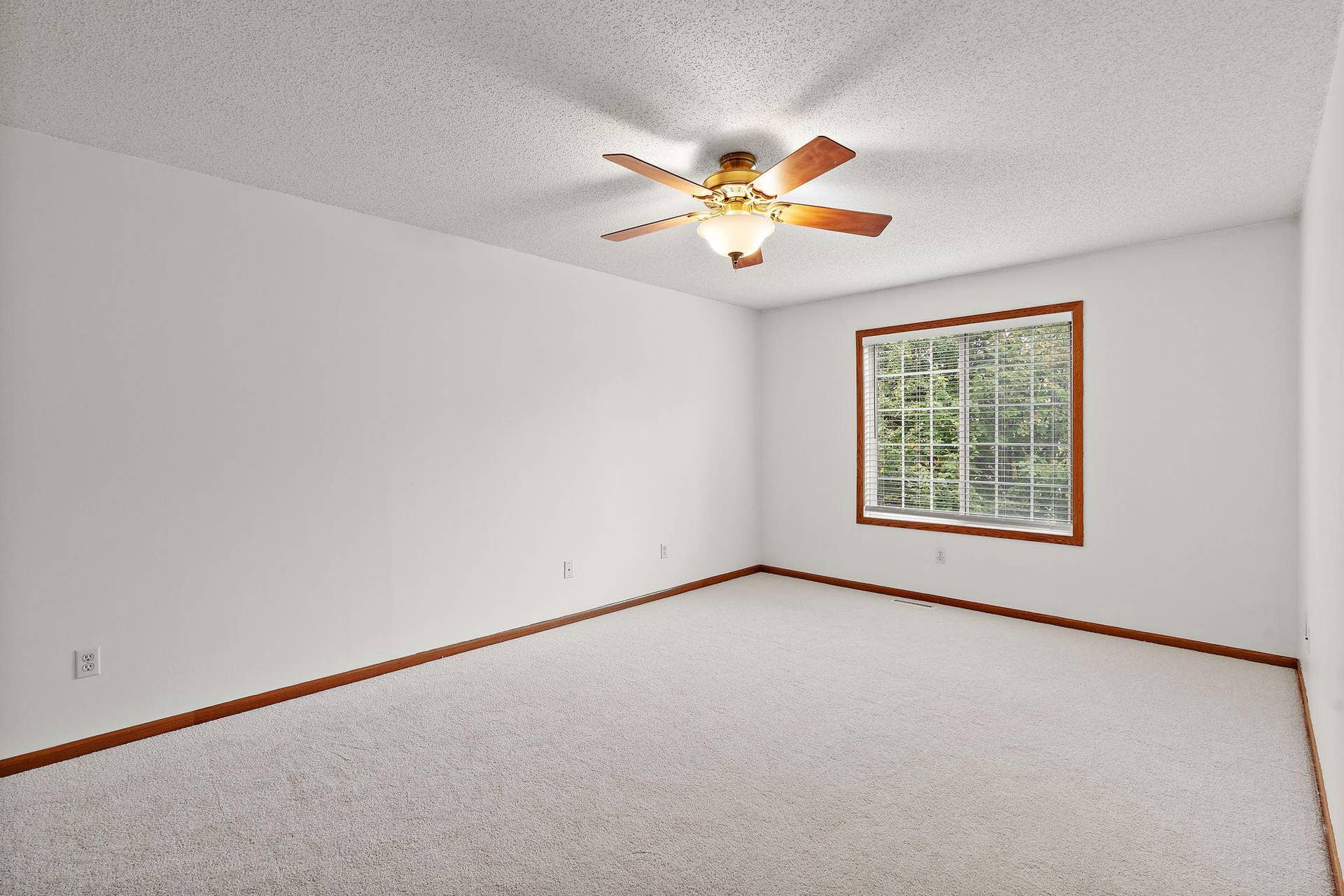 18034 69th Place N, Maple Grove, MN 55311 18034 69th Place N, Maple Grove, MN 55311