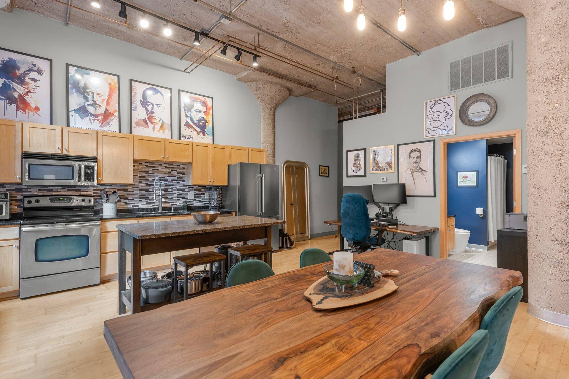 521 S 7th Street, #223, 24, Minneapolis, MN 55415 521 S 7th Street, #223, 24, Minneapolis, MN 55415