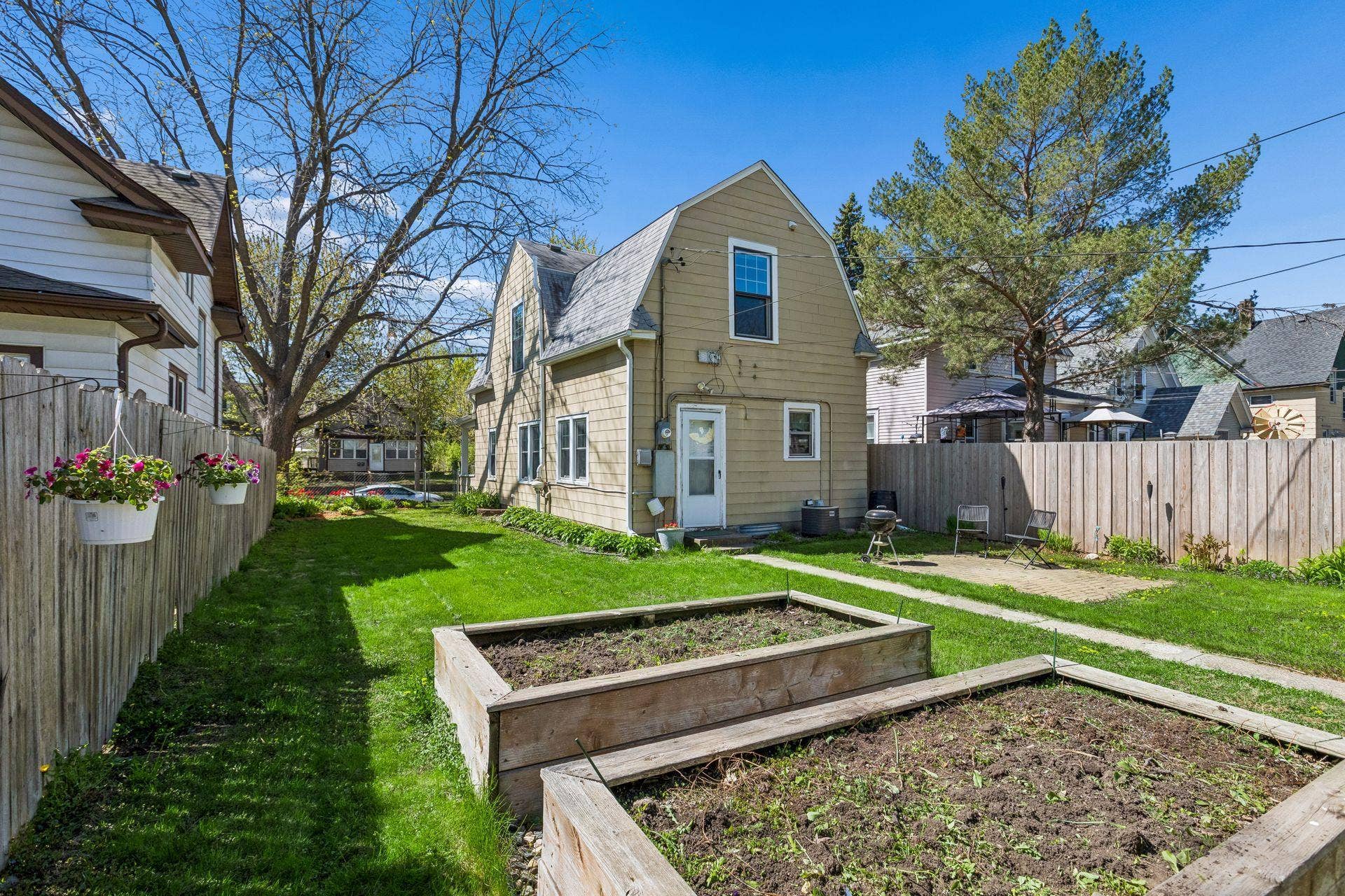 1505 Sherburne Avenue, 93, Saint Paul, MN 55104 1505 Sherburne Avenue - Full BY.jpg