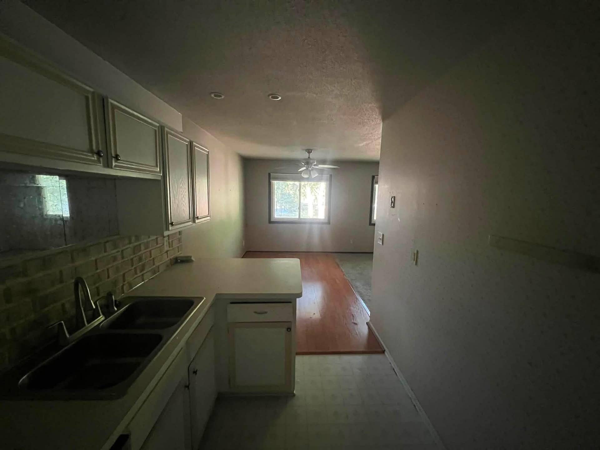 6623 Ives Lane N, Maple Grove, MN 55369 6623 Ives Lane N, Maple Grove, MN 55369