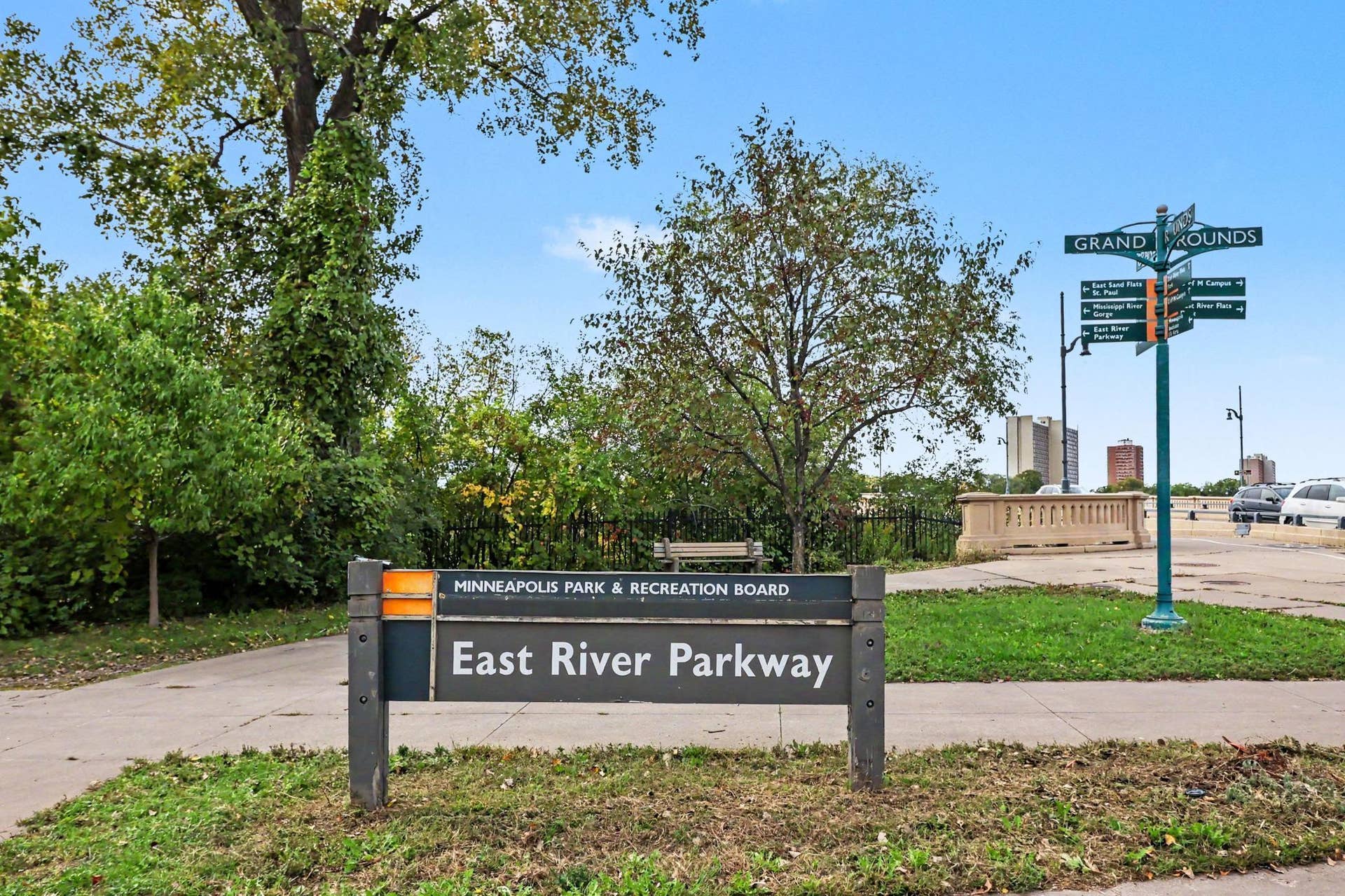 Close to the River Pkwy