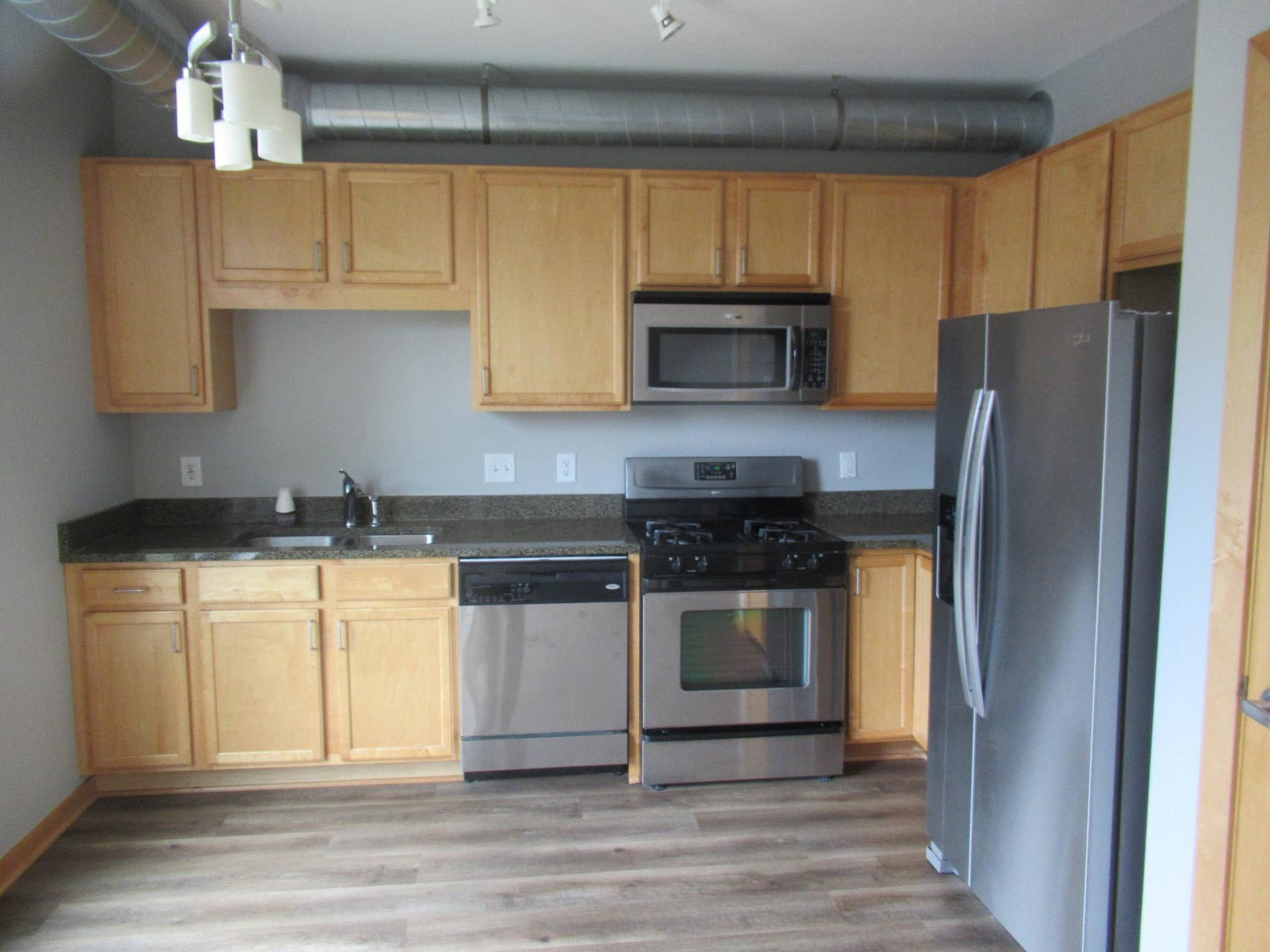 15 E Franklin Avenue, #313, 84, Minneapolis, MN 55404
