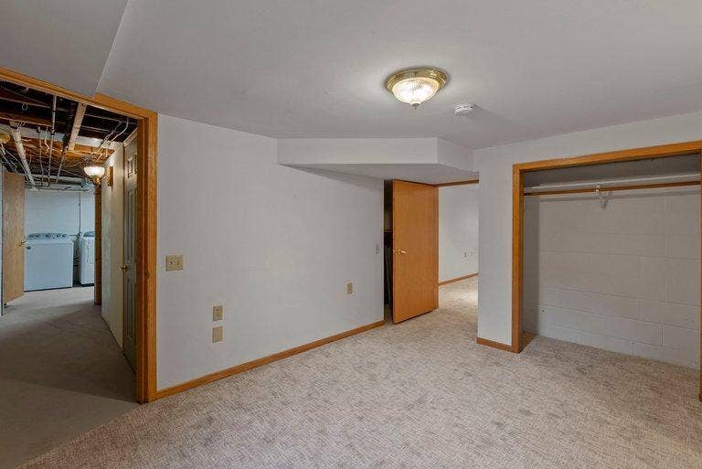 4201 40th Avenue N, Robbinsdale, MN 55422 052_dsc04056_940.jpg