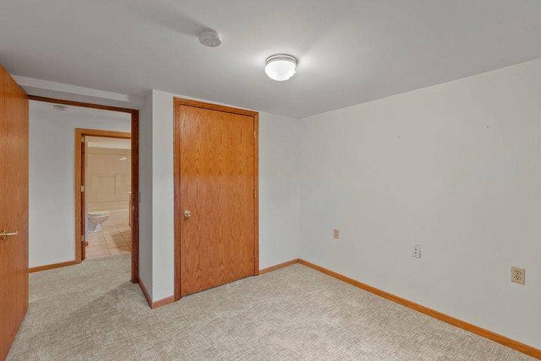 4201 40th Avenue N, Robbinsdale, MN 55422 046_dsc04038_310.jpg