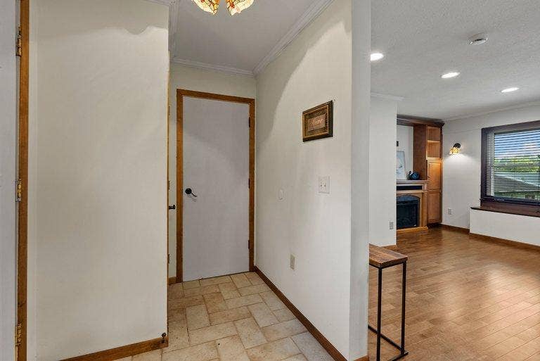 4201 40th Avenue N, Robbinsdale, MN 55422 035_dsc04002_459.jpg