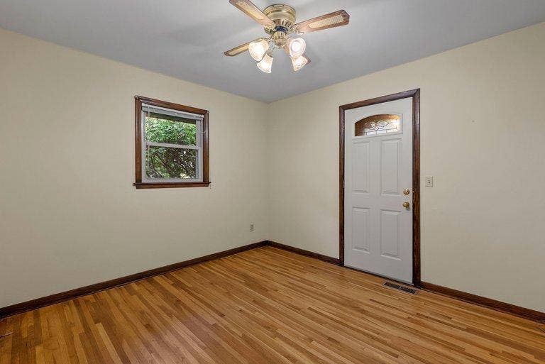 4201 40th Avenue N, Robbinsdale, MN 55422 040_dsc04017_131.jpg
