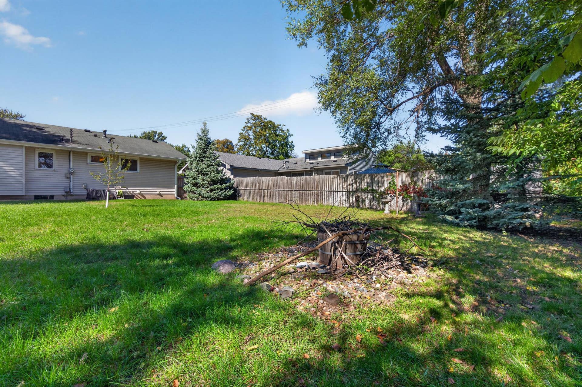 7740 Regent Avenue N, Brooklyn Park, MN 55443 7740 Regent Avenue N, Brooklyn Park, MN 55443