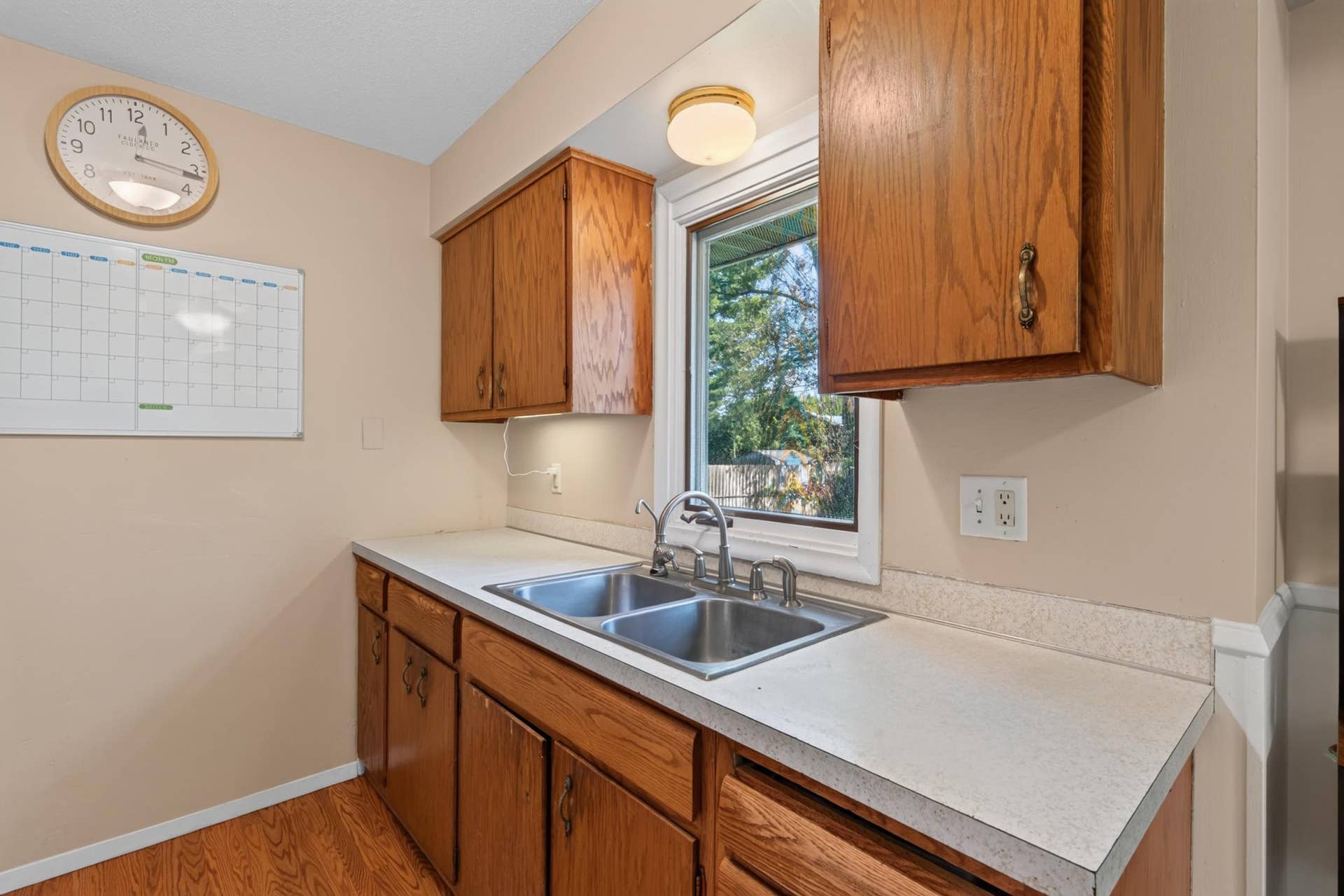 7740 Regent Avenue N, Brooklyn Park, MN 55443 026__JRG139