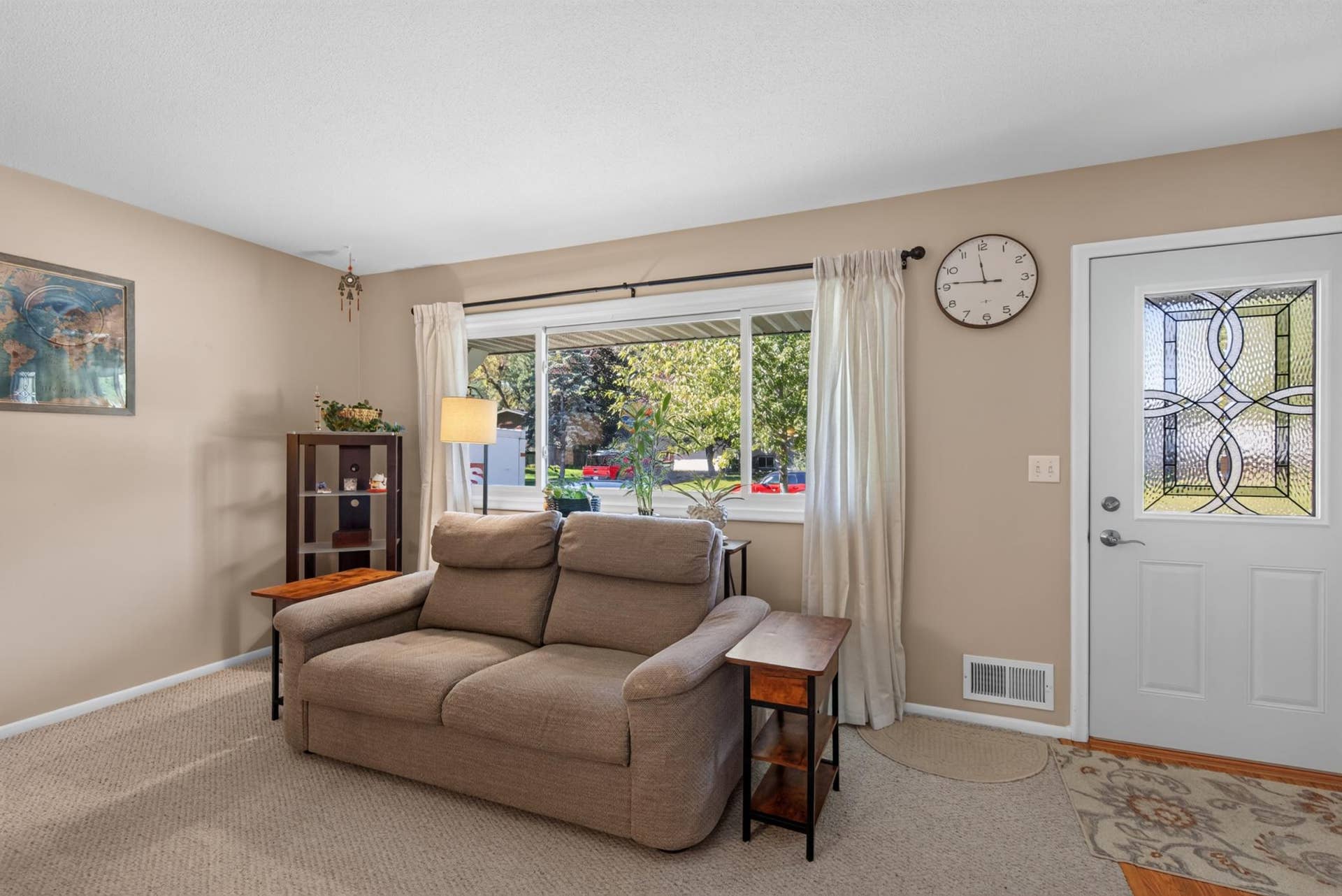 7740 Regent Avenue N, Brooklyn Park, MN 55443 7740 Regent Avenue N, Brooklyn Park, MN 55443
