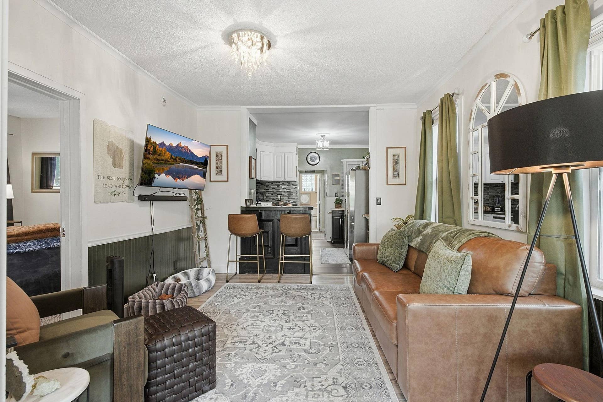 10-web-or-mls-268_Sidney_St_E_Saint_Paul_MN_2397.jpg