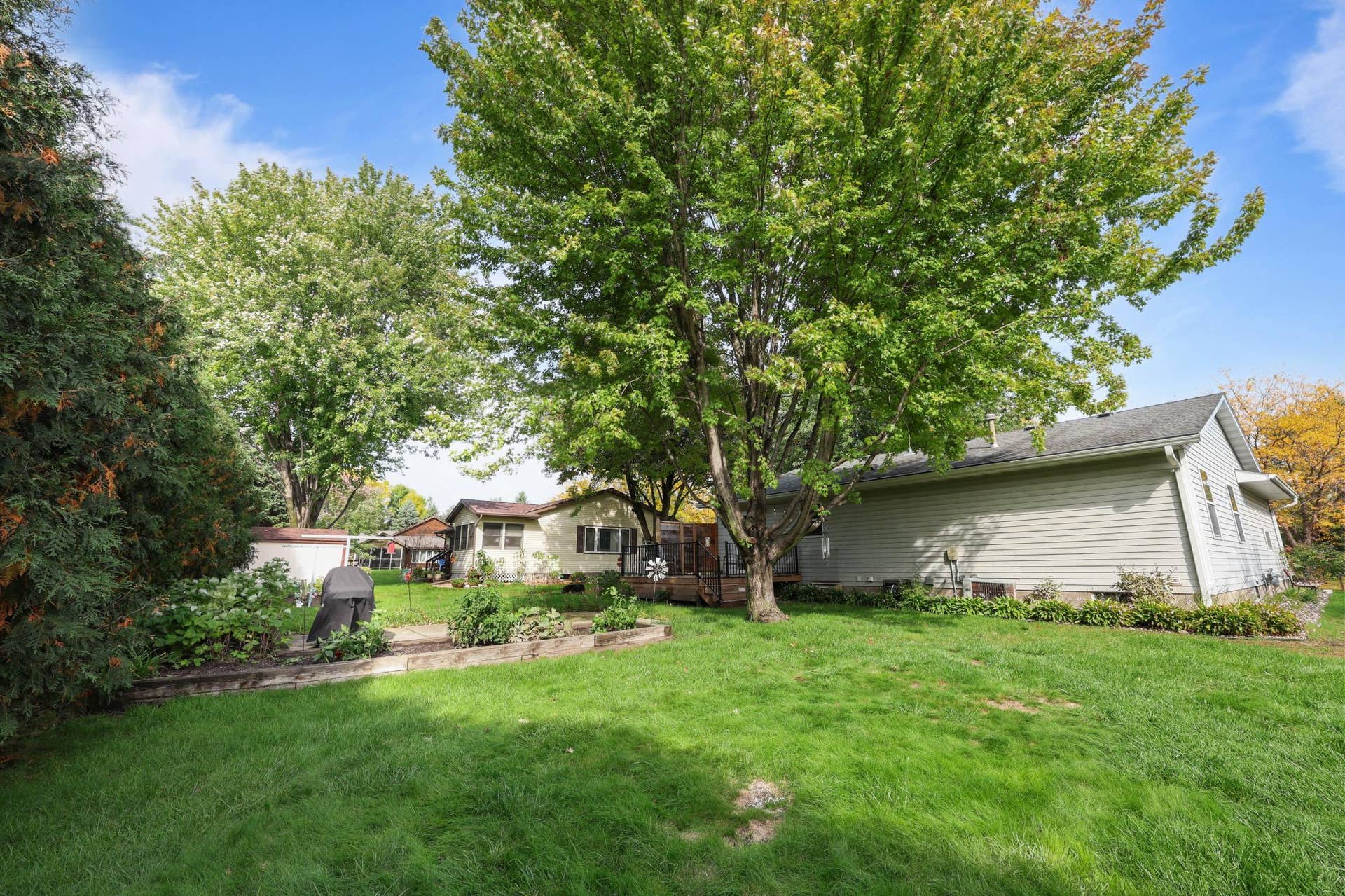 260 Westgate Drive, Winsted, MN 55395 260 Westgate Drive, Winsted, MN 55395