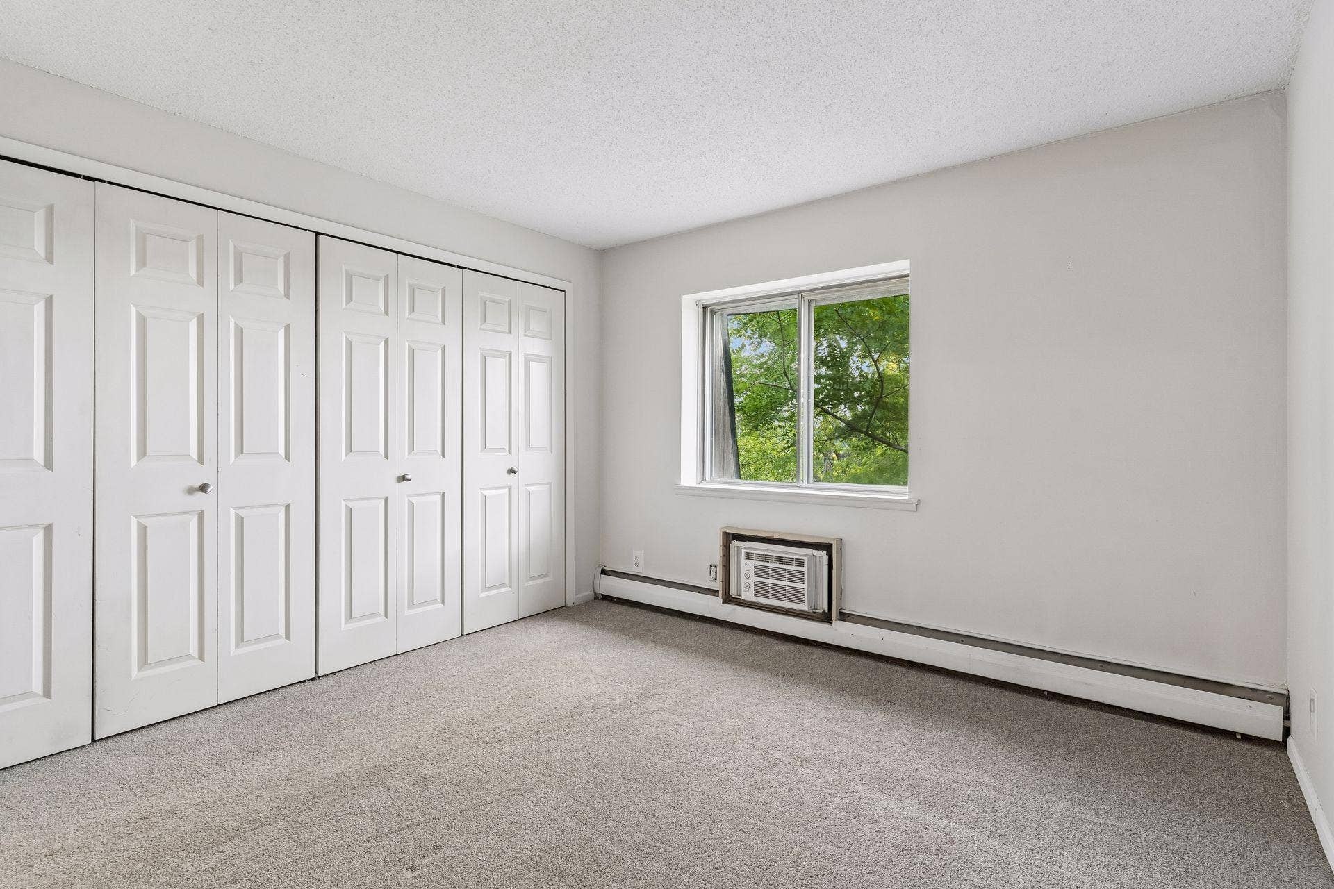 380 Ramsey Street, #10B, 100, Saint Paul, MN 55102 380 Ramsey Street 29.jpg
