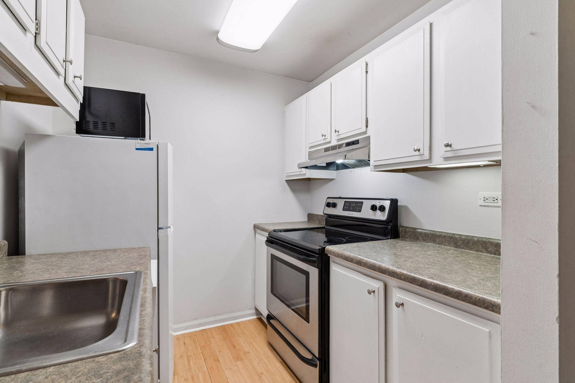 380 Ramsey Street, #10B, 100, Saint Paul, MN 55102 380 Ramsey Street 10.jpg