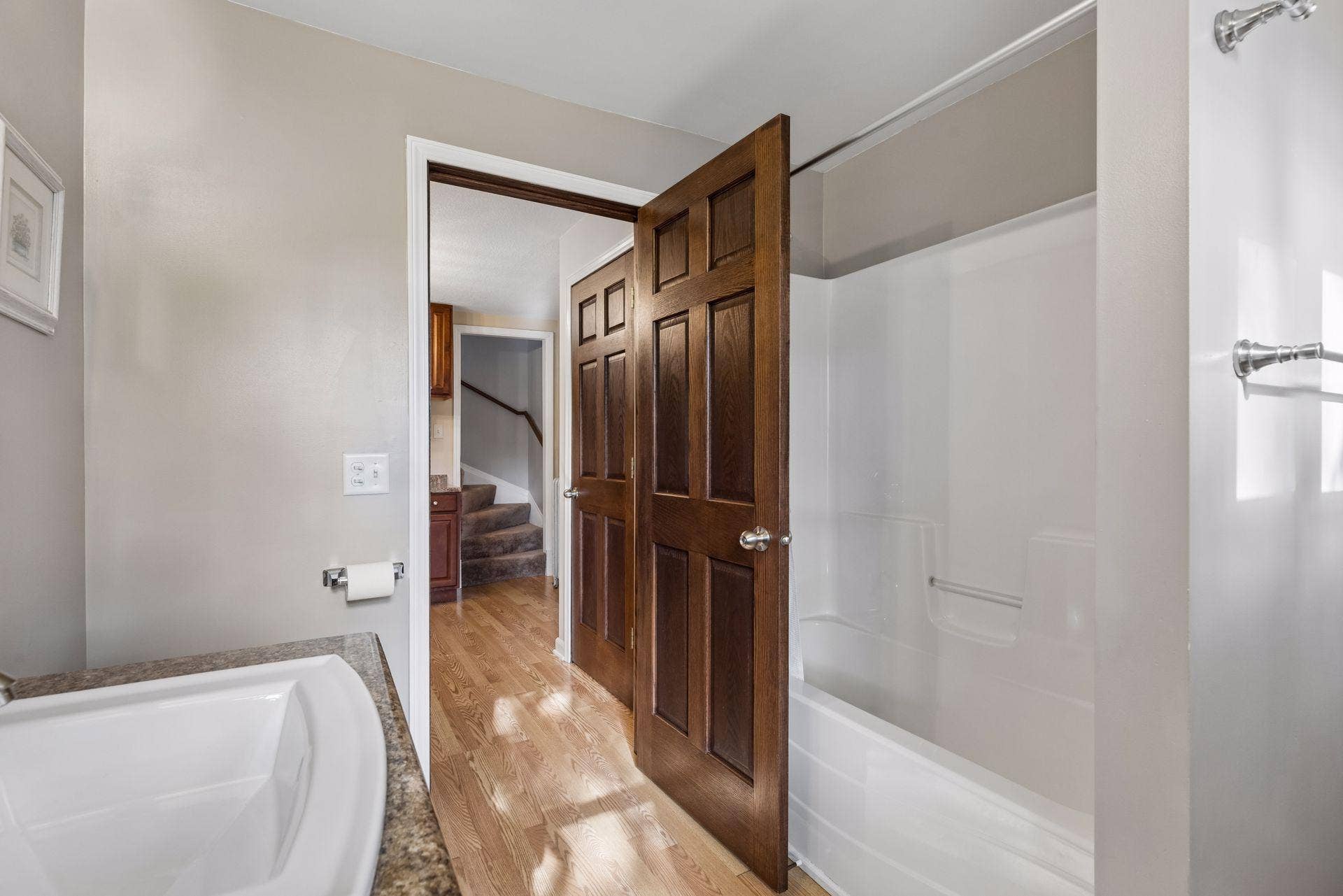 420 Daly Street, 103, Saint Paul, MN 55102 420 Daly Street, 103, Saint Paul, MN 55102
