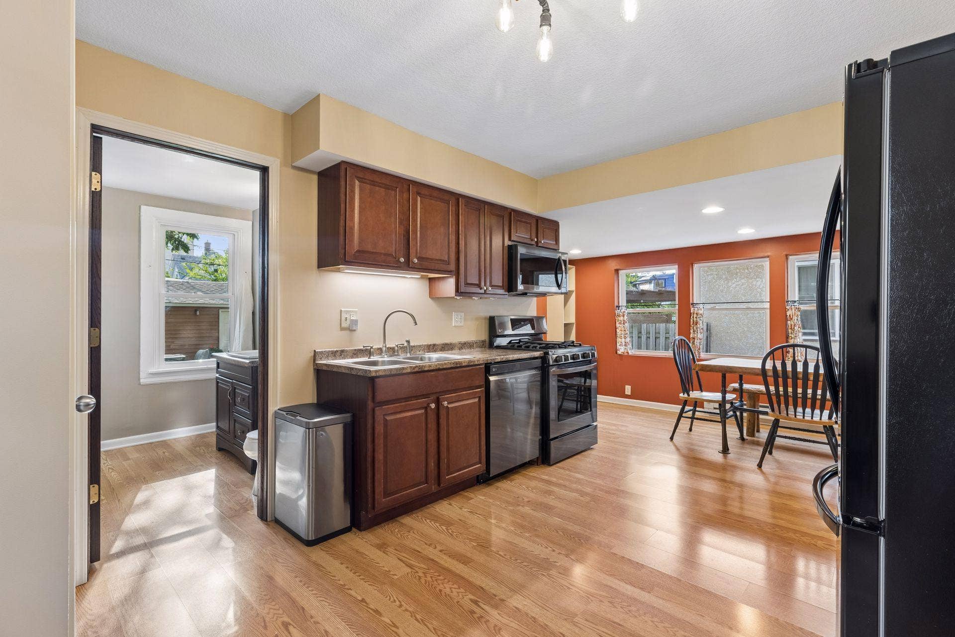 420 Daly Street, 103, Saint Paul, MN 55102 420 Daly Street, 103, Saint Paul, MN 55102