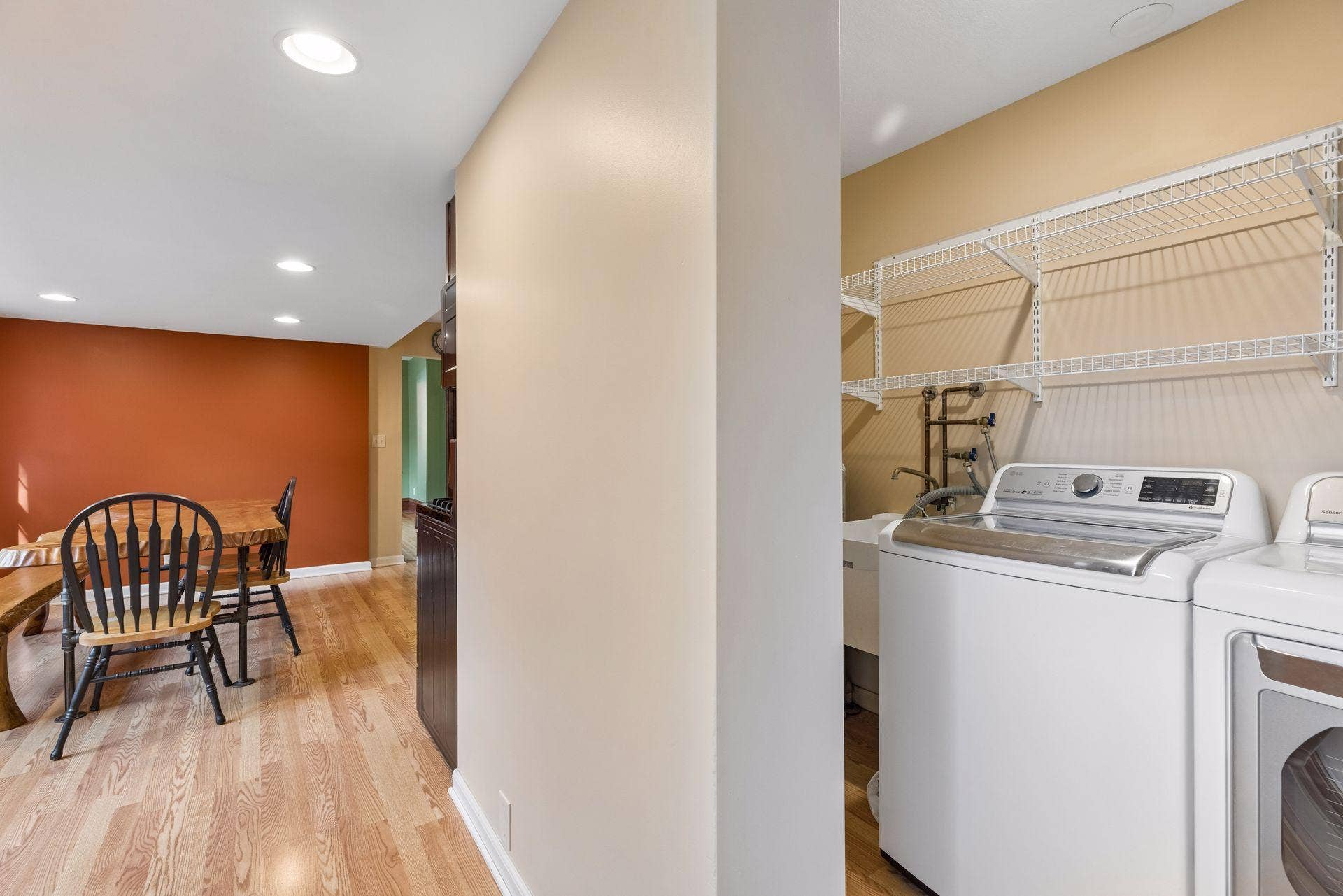 420 Daly Street, 103, Saint Paul, MN 55102 420 Daly Street, 103, Saint Paul, MN 55102