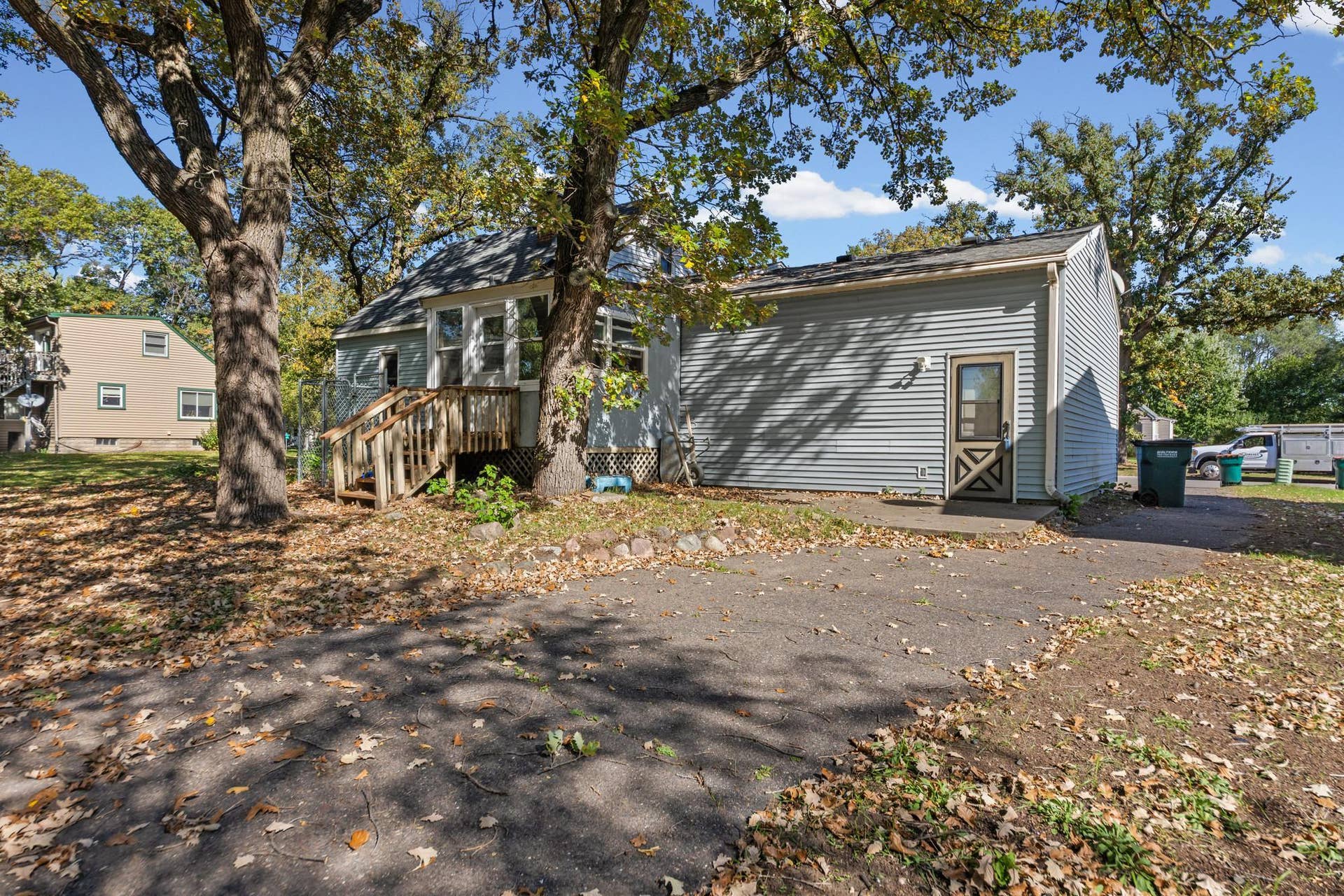8634 Lincoln Street NE, Blaine, MN 55434