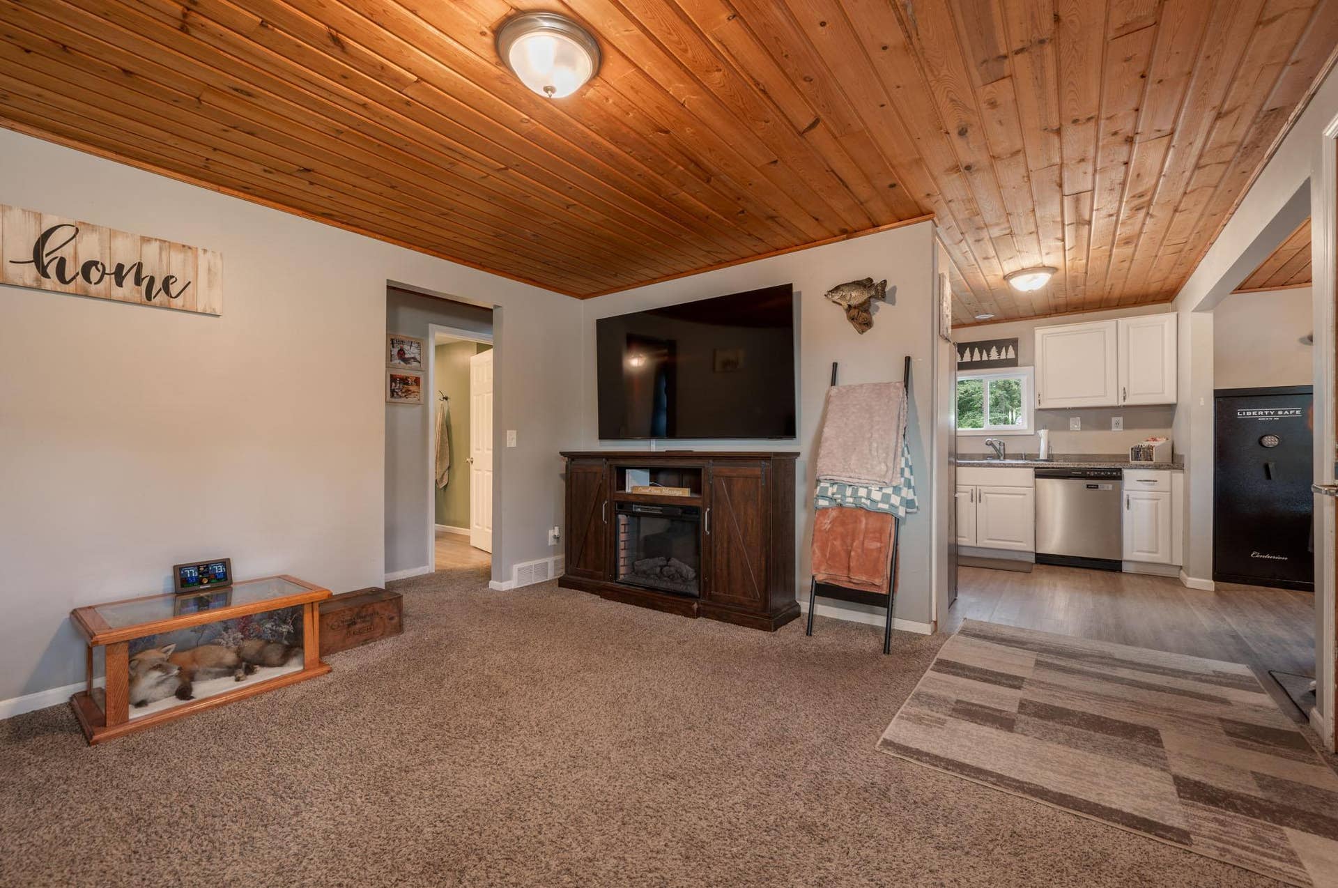 36113 Scenic Highway, Bovey, MN 55709 36113 Scenic Highway, Bovey, MN 55709