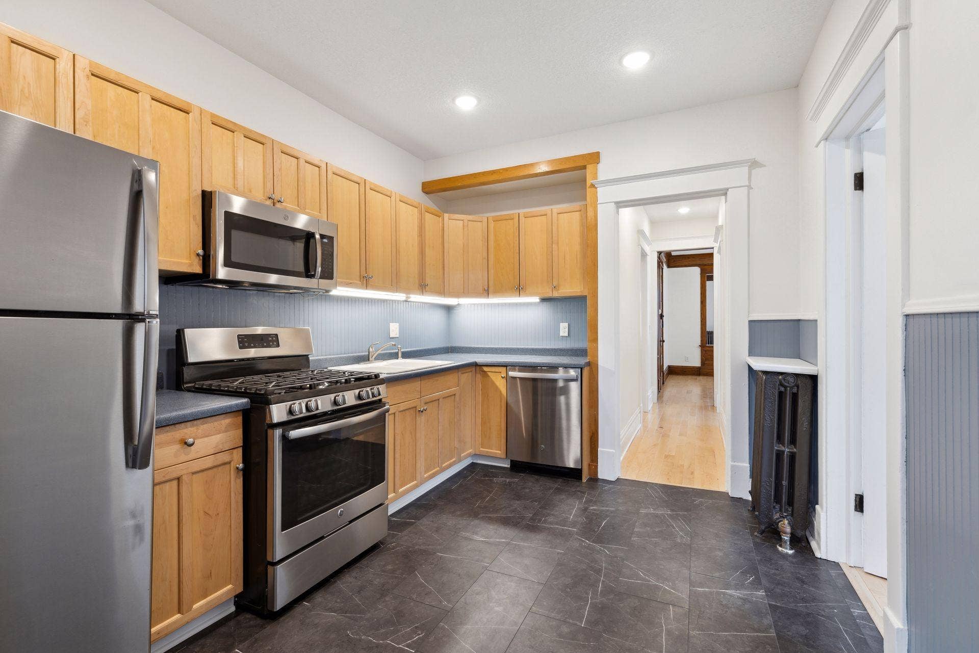 2125 Harriet Avenue, 84, Minneapolis, MN 55405 2125 Harriet Avenue, 84, Minneapolis, MN 55405