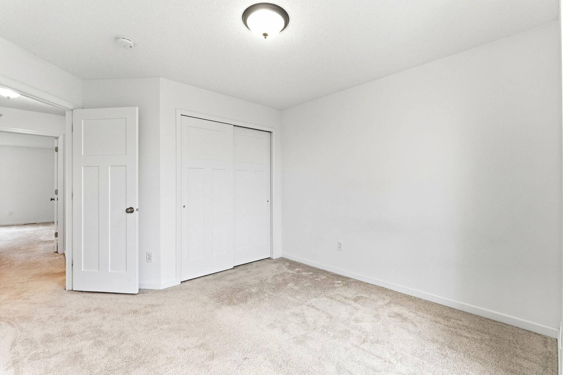 9673 Toledo Lane N, Brooklyn Park, MN 55443 26-web-or-mls-9673-Toledo-Ln-N-26.jpg
