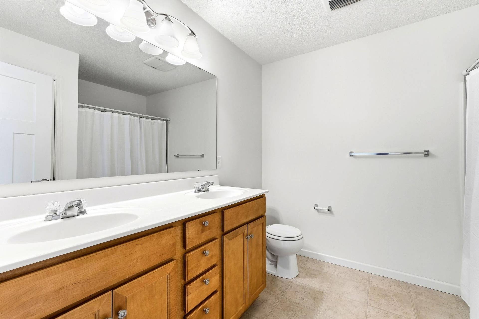 9673 Toledo Lane N, Brooklyn Park, MN 55443 23-web-or-mls-9673-Toledo-Ln-N-23.jpg