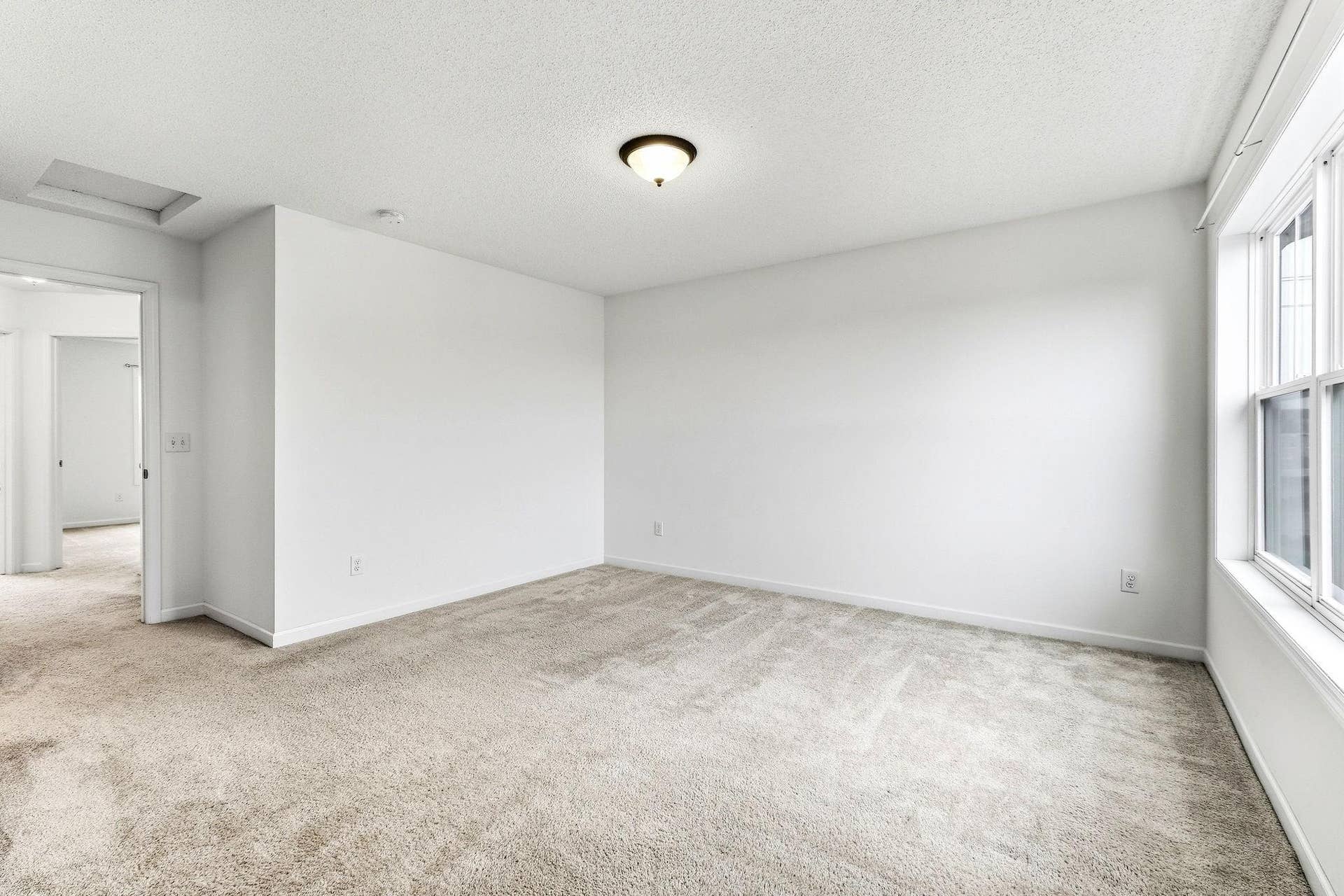 9673 Toledo Lane N, Brooklyn Park, MN 55443 21-web-or-mls-9673-Toledo-Ln-N-21.jpg