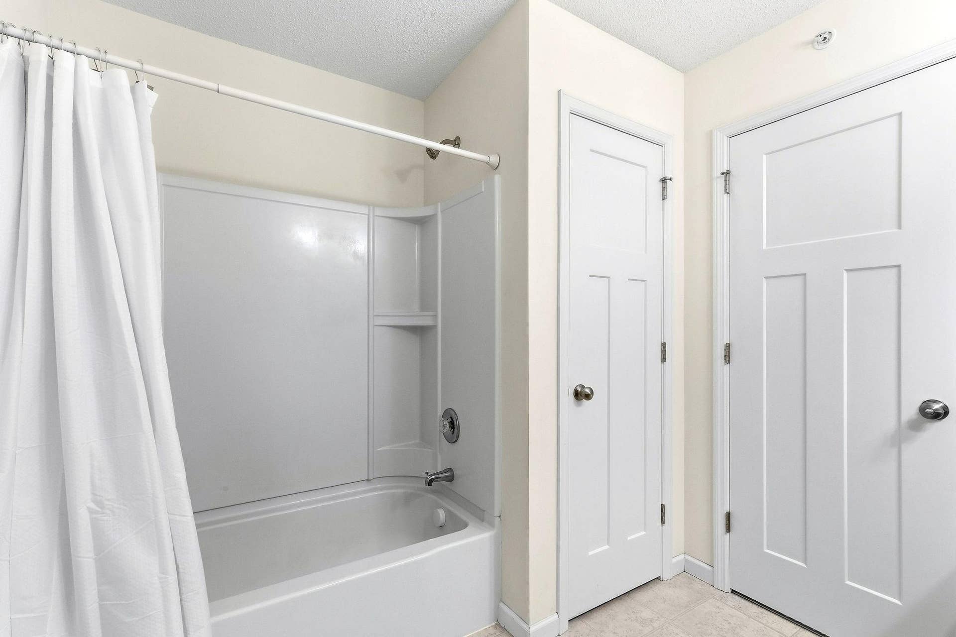 9673 Toledo Lane N, Brooklyn Park, MN 55443 24-web-or-mls-9673-Toledo-Ln-N-24.jpg