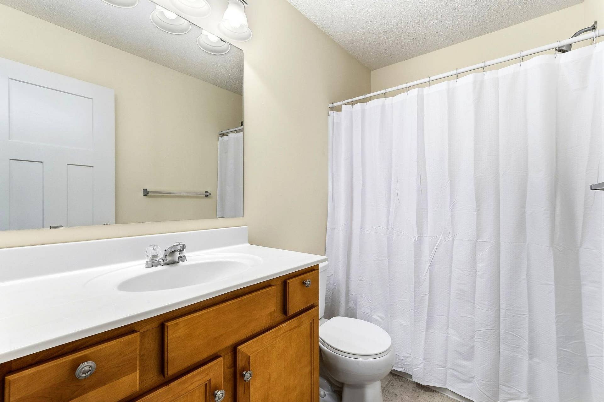9673 Toledo Lane N, Brooklyn Park, MN 55443 27-web-or-mls-9673-Toledo-Ln-N-27.jpg