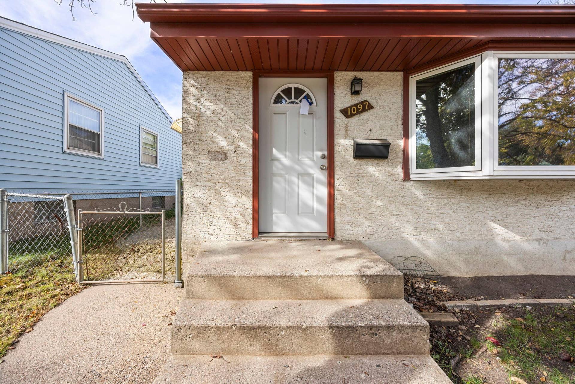 1097 Dale Street N, 89, Saint Paul, MN 55117 17-web-or-mls-1097 Dale St N-38.jpg