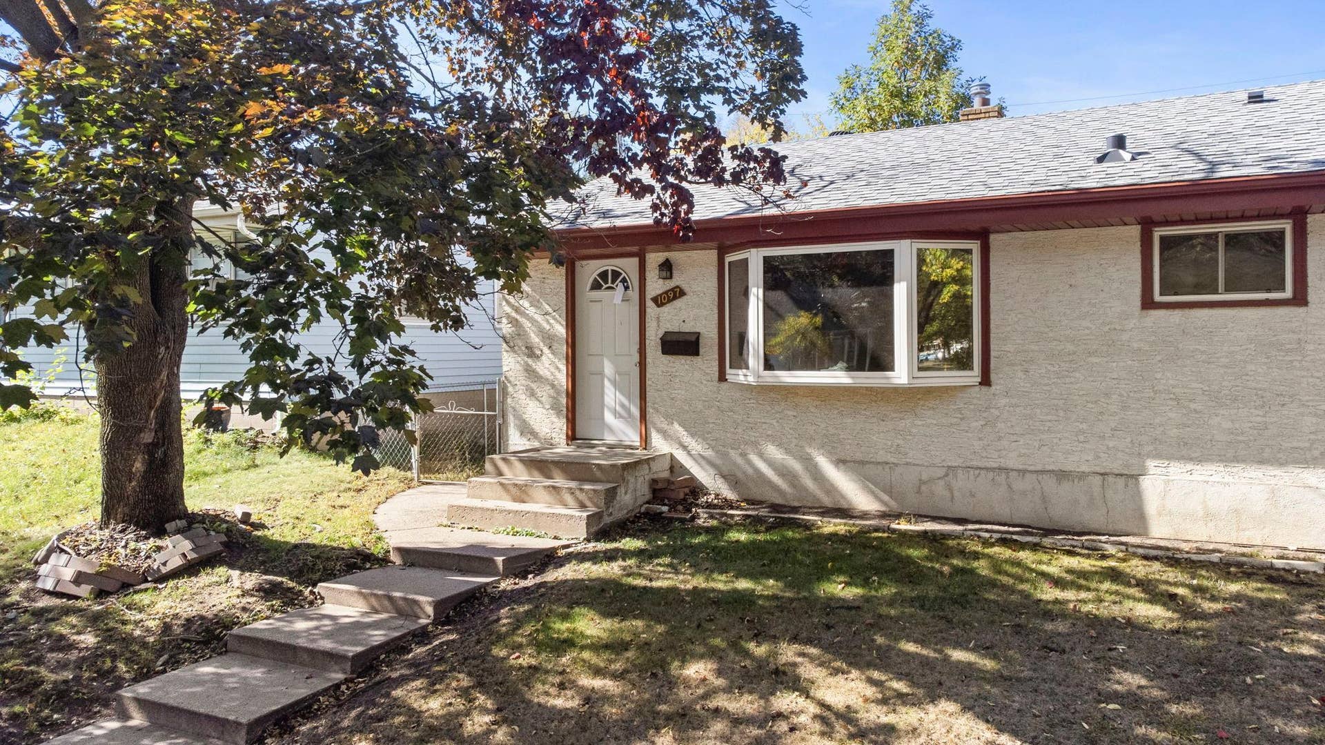 1097 Dale Street N, 89, Saint Paul, MN 55117 7-web-or-mls-1097 Dale St N-291.jpg
