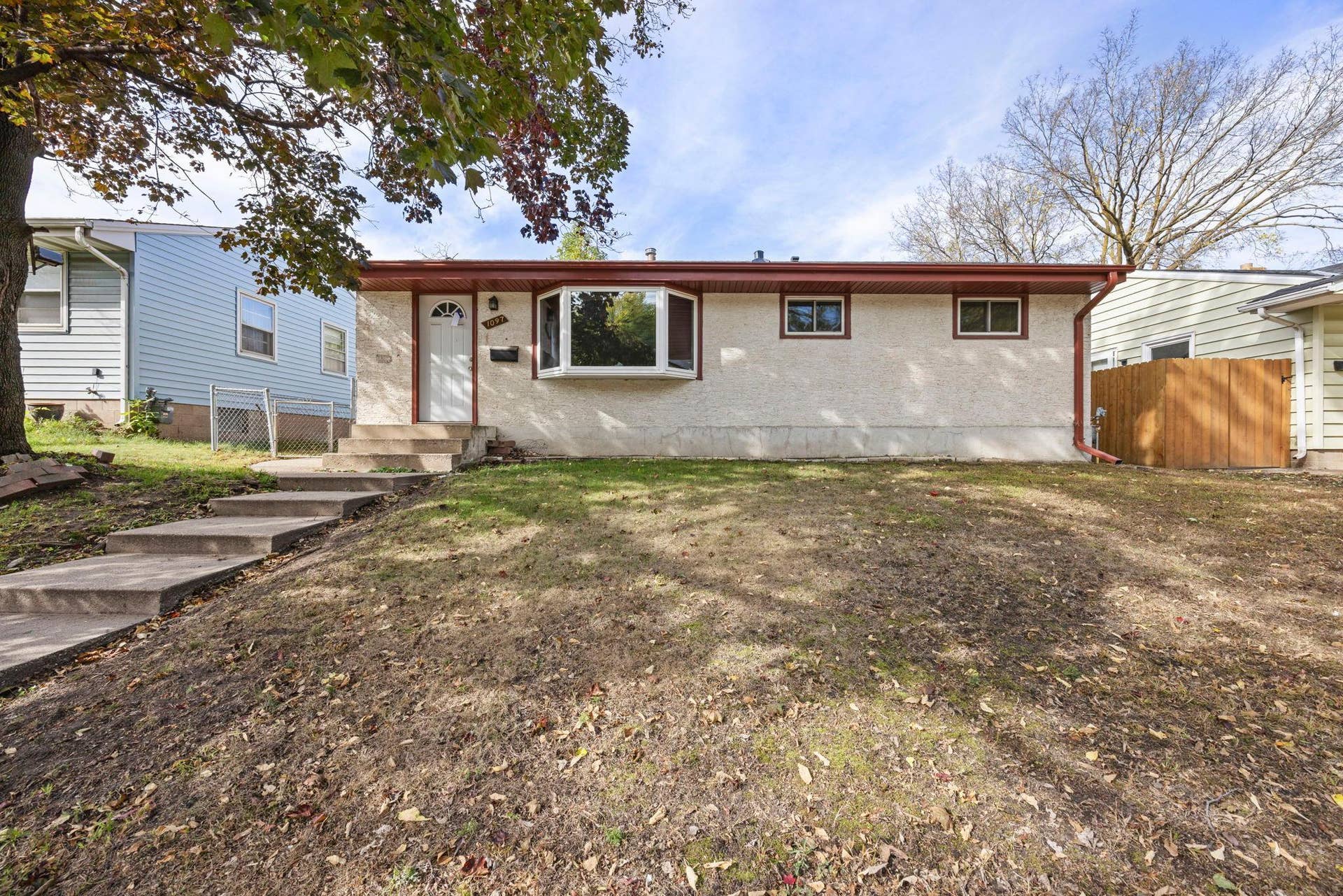 1097 Dale Street N, 89, Saint Paul, MN 55117 15-web-or-mls-1097 Dale St N-23.jpg