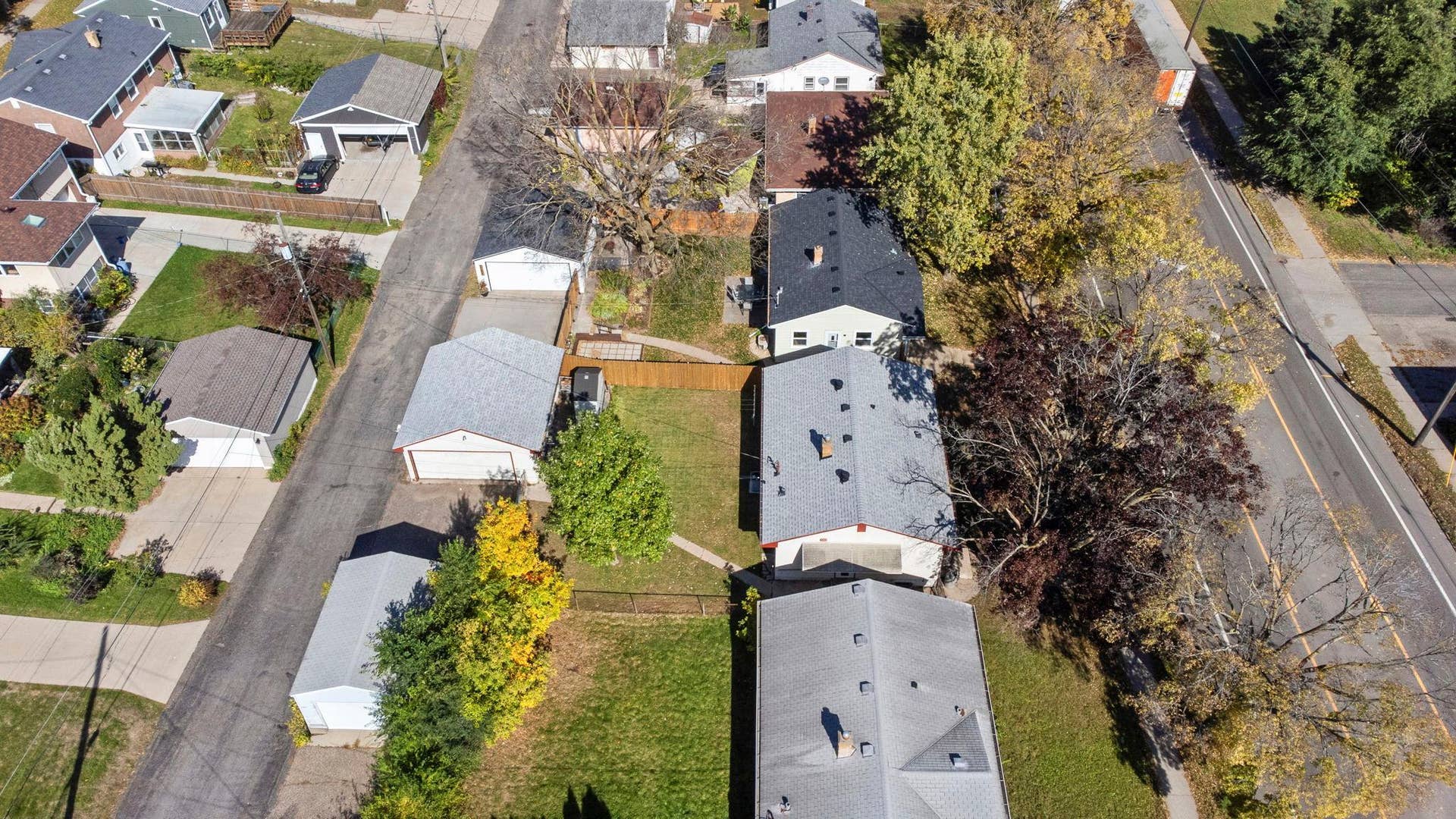 1097 Dale Street N, 89, Saint Paul, MN 55117 64-web-or-mls-1097 Dale St N-238.jpg