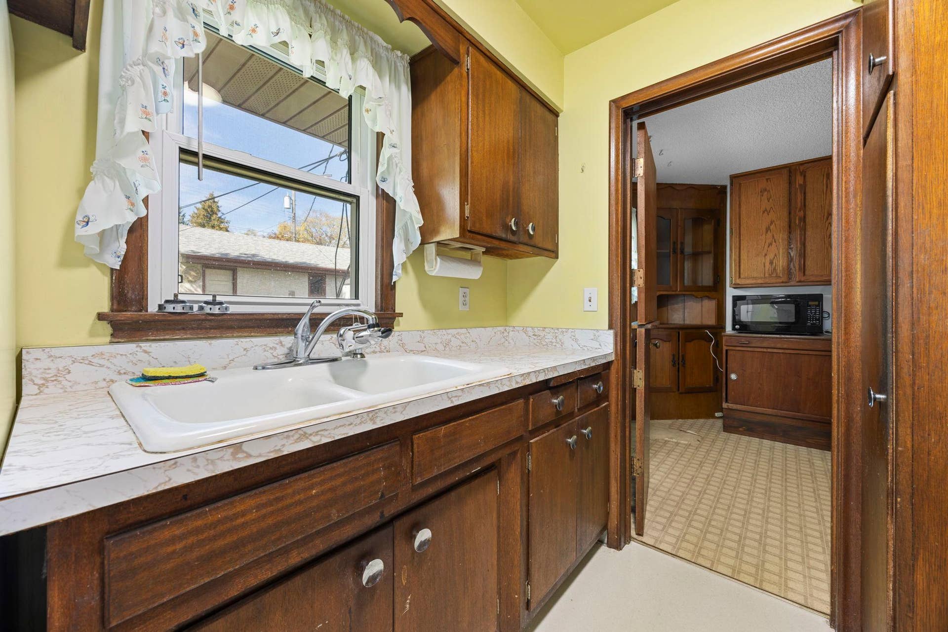 1097 Dale Street N, 89, Saint Paul, MN 55117 27-web-or-mls-1097 Dale St N-130.jpg