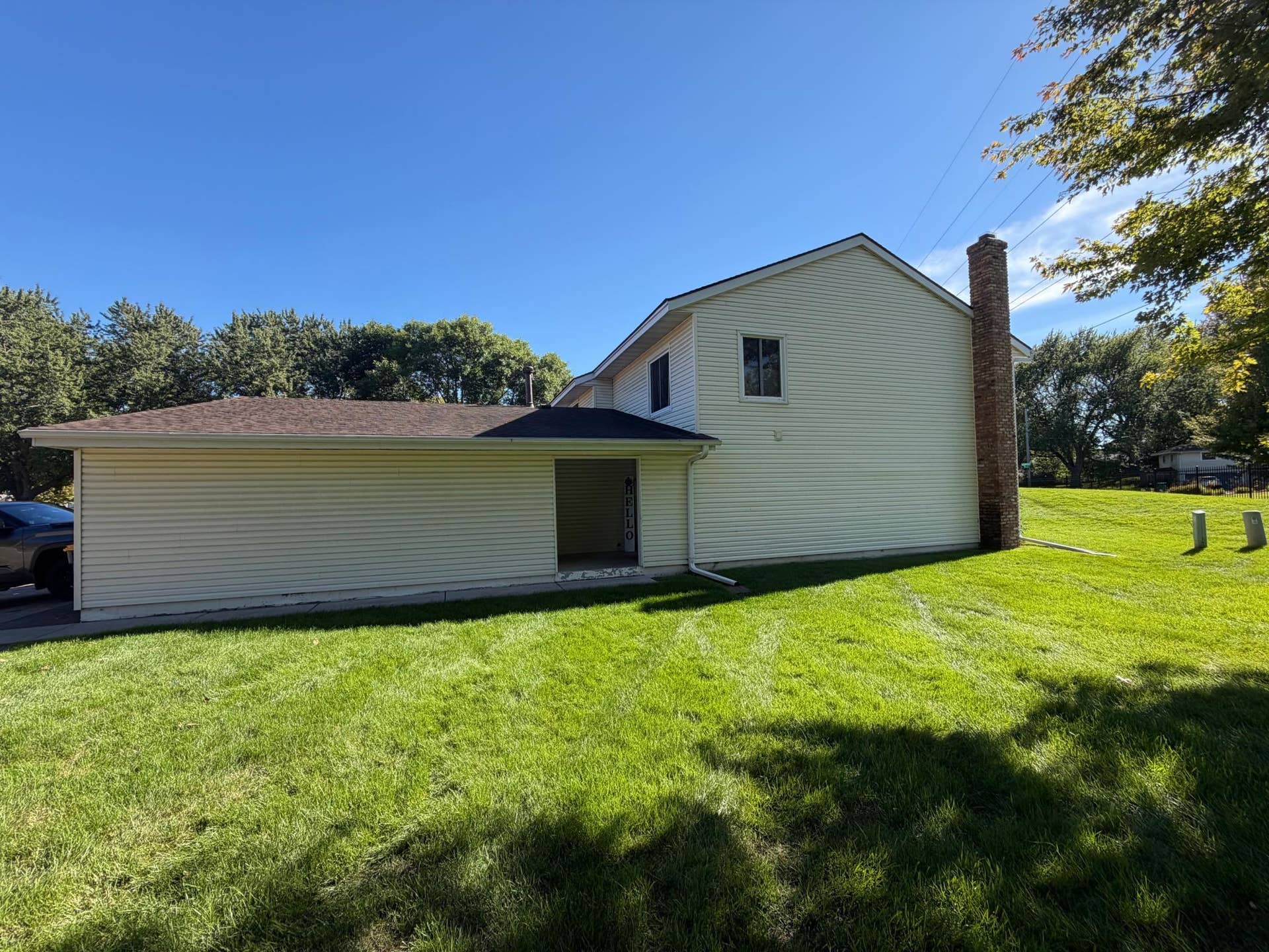 2933 69th Lane N, Brooklyn Center, MN 55430