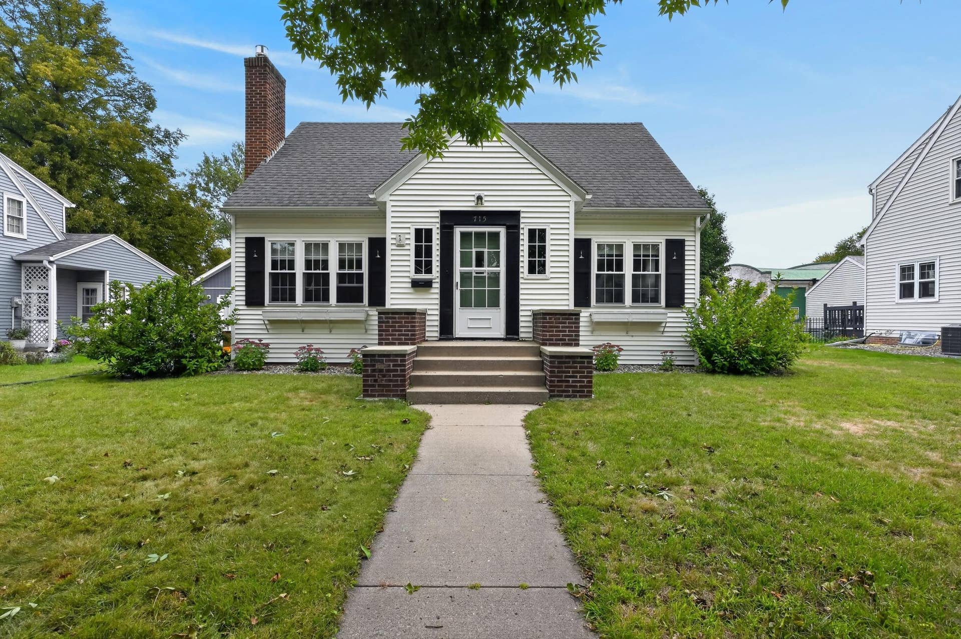715 Maple Street, Alexandria, MN 56308 175 Maple Street