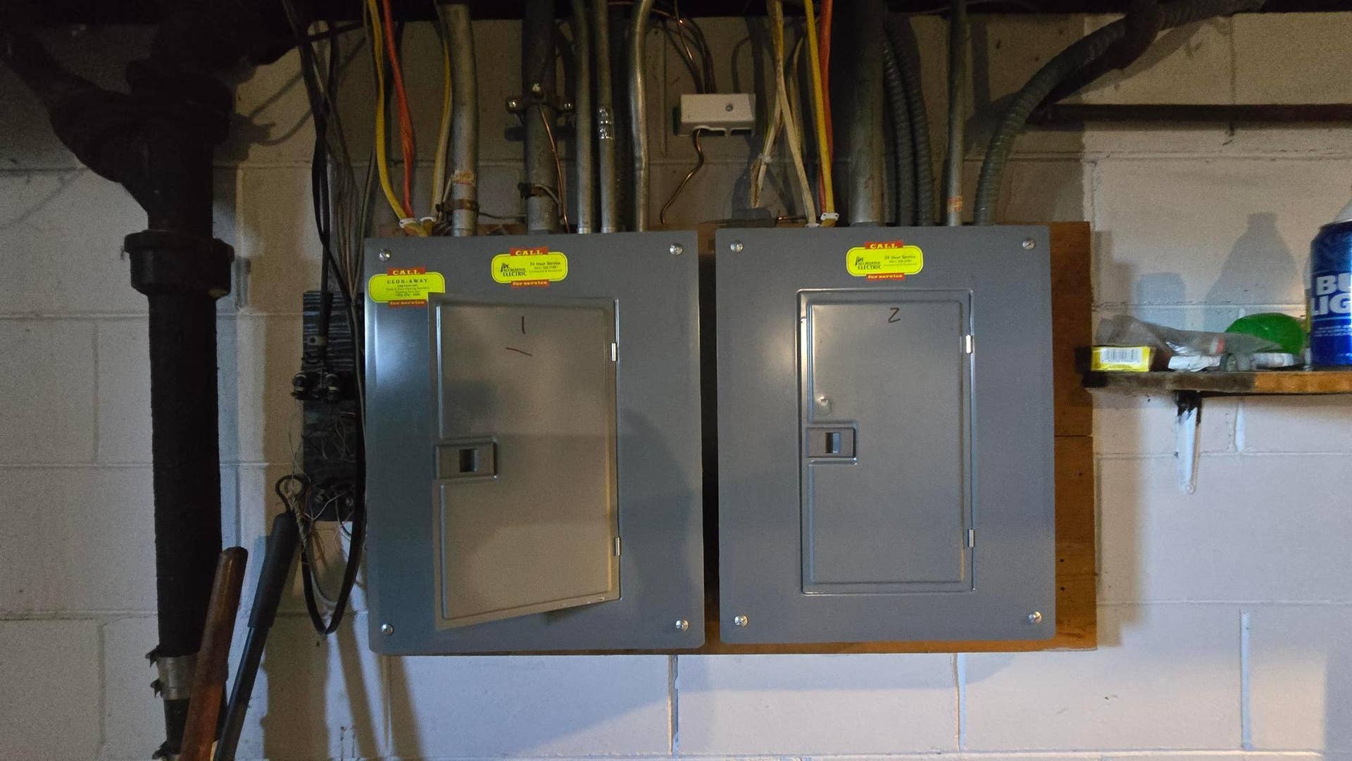 1400 Arlington Avenue E, 92, Saint Paul, MN 55106 circuit breaker.jpg