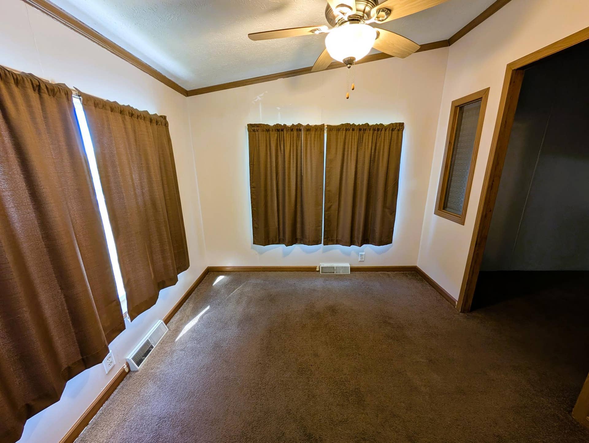 7126 Tribute Lane NW, Bemidji, MN 56601 PXL_20260930_191313002.jpg